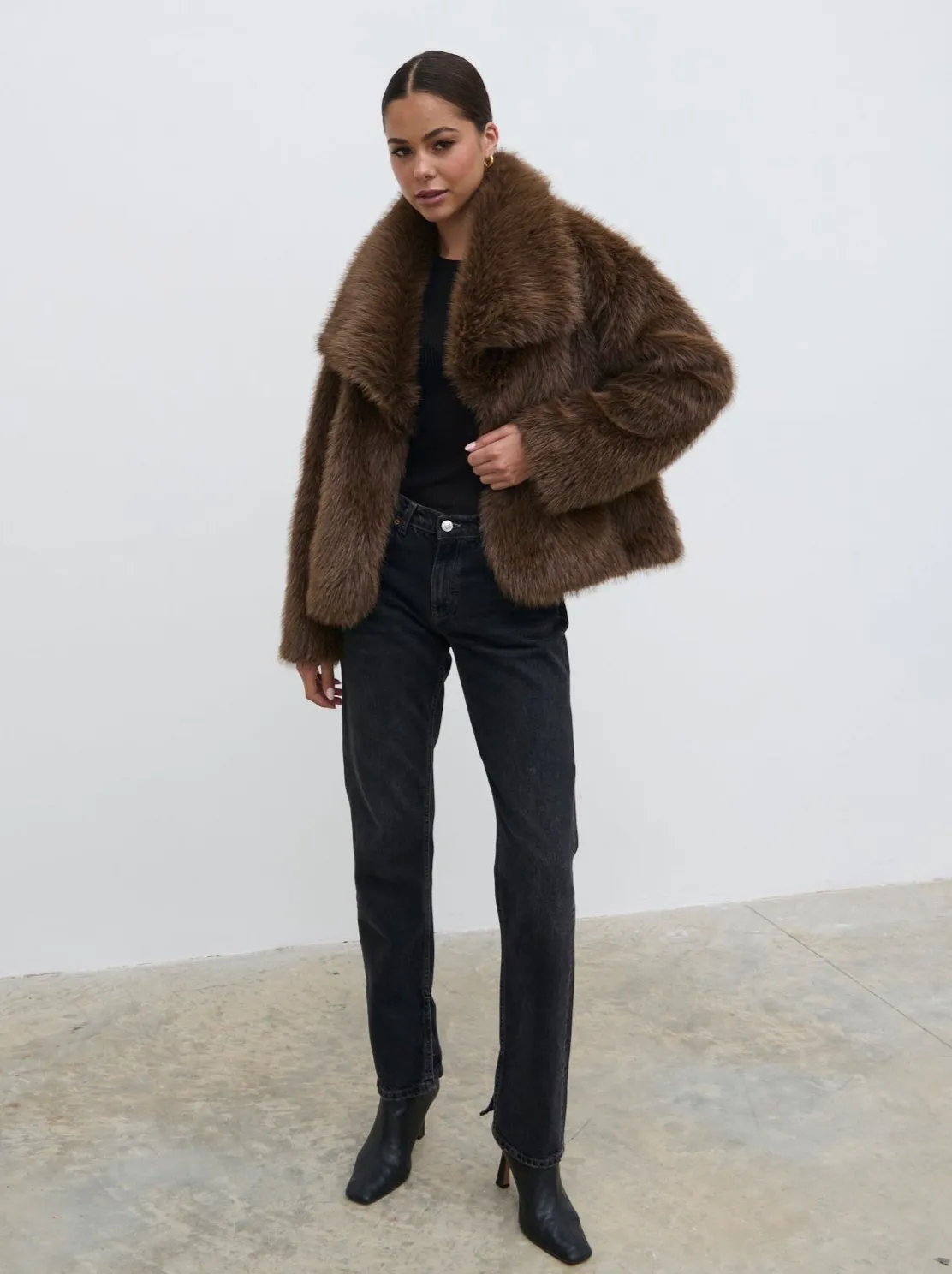 Ettalie Short Faux Fur Coat - Brown sold by Pretty Lavish