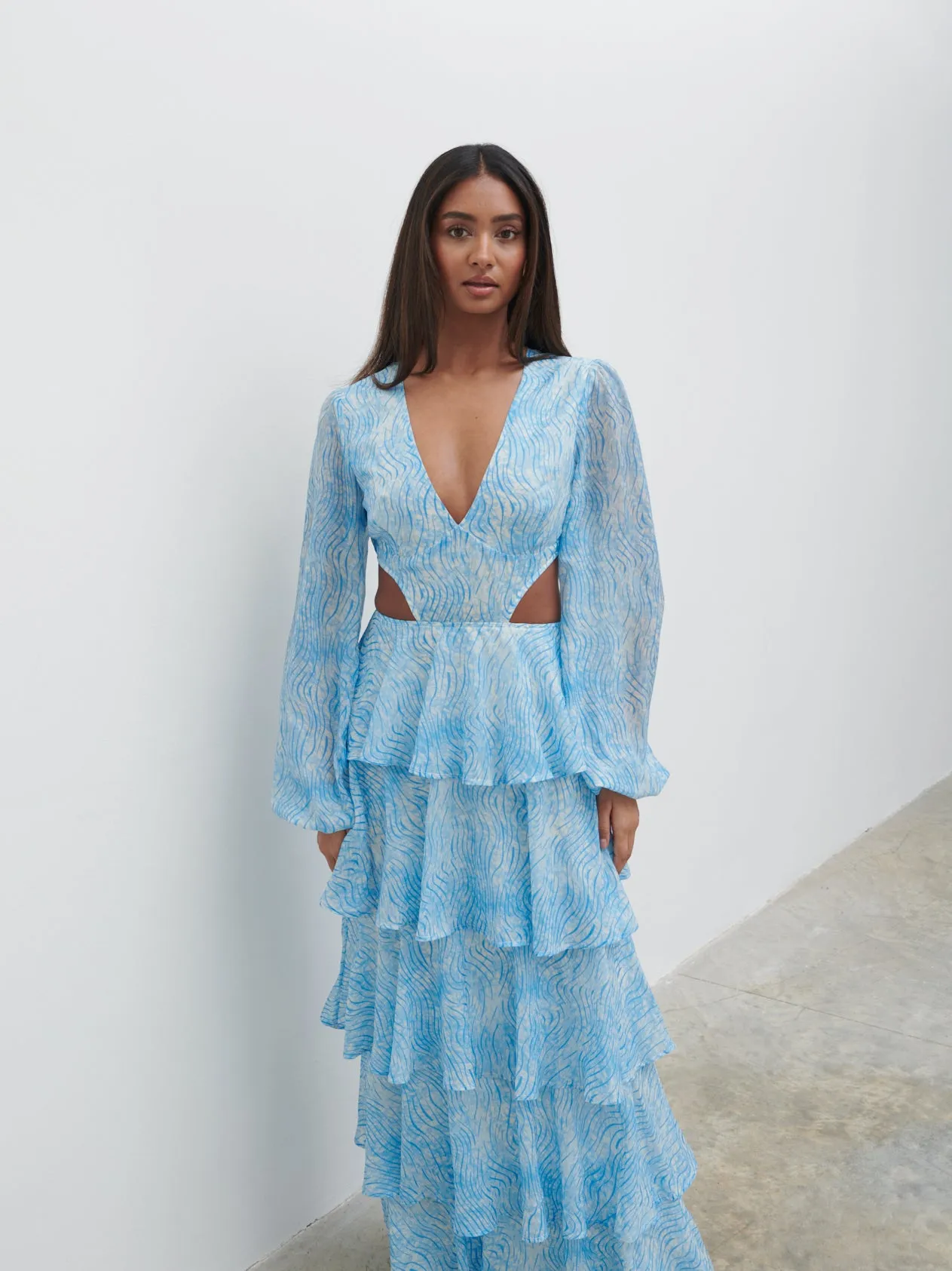 Ashton Cut Out Maxi Dress - Blue Swirl sold by Pretty Lavish product image thumbnail 4