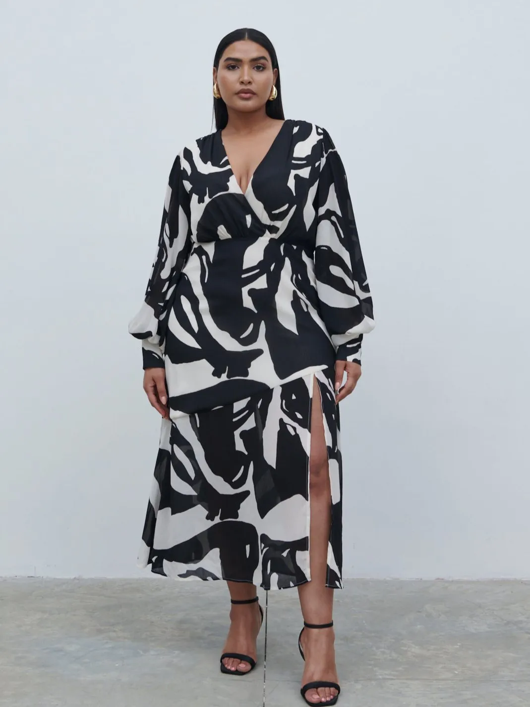 Lilianna Balloon Sleeve Printed Dress Curve - Monochrome Abstract sold by Pretty Lavish