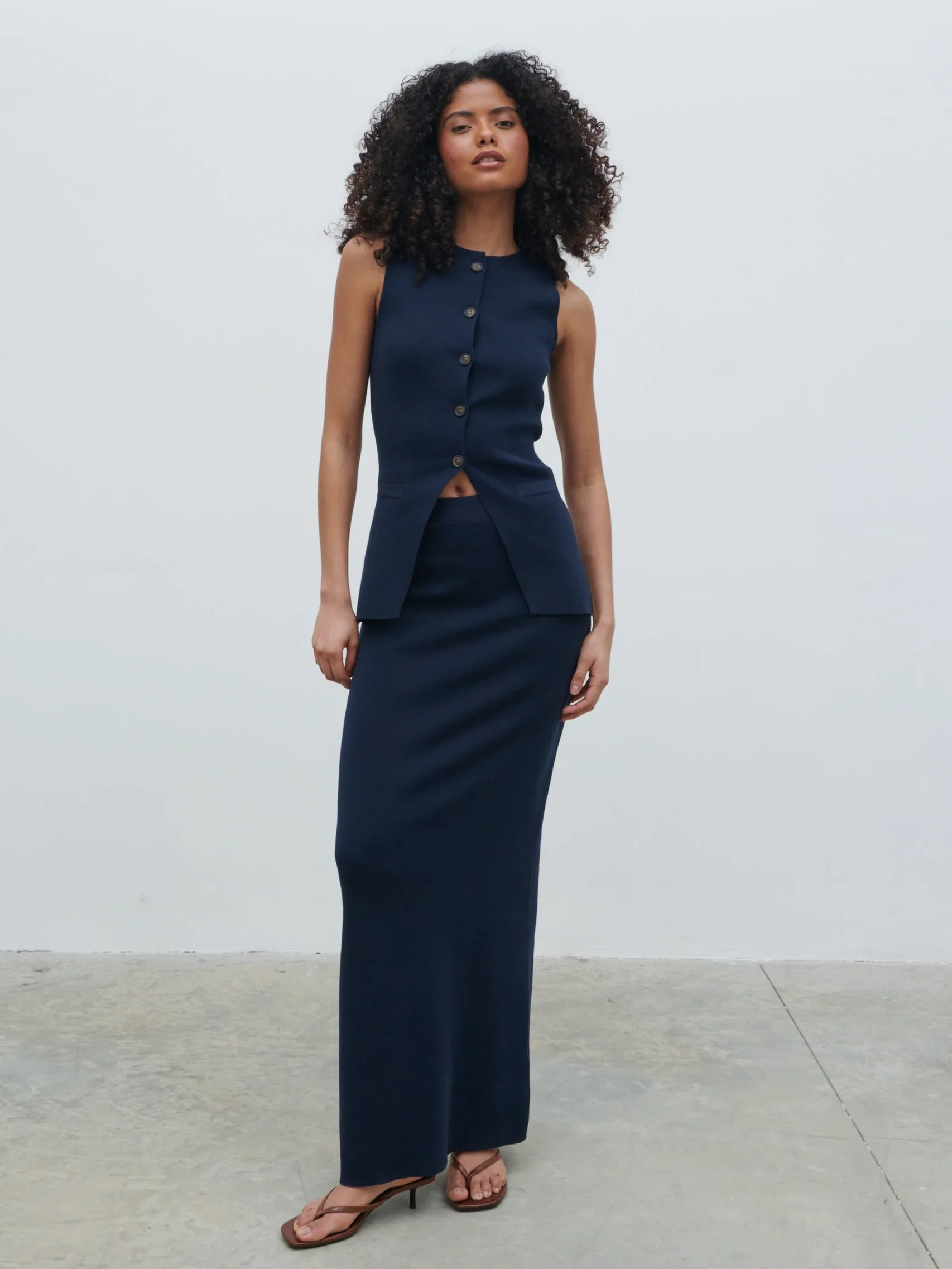 Alba Knit Maxi Skirt - Navy sold by Pretty Lavish