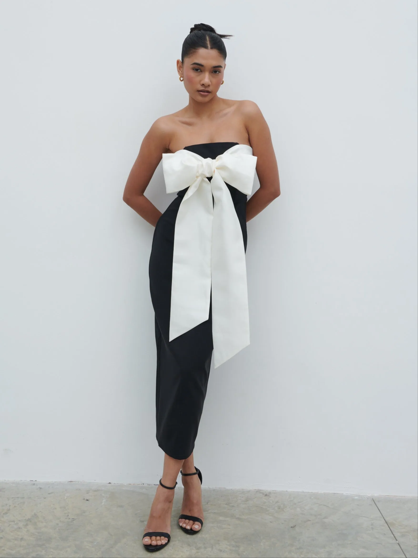Carena Extreme Bow Midaxi Dress - Black and Cream sold by Pretty Lavish product image thumbnail 2