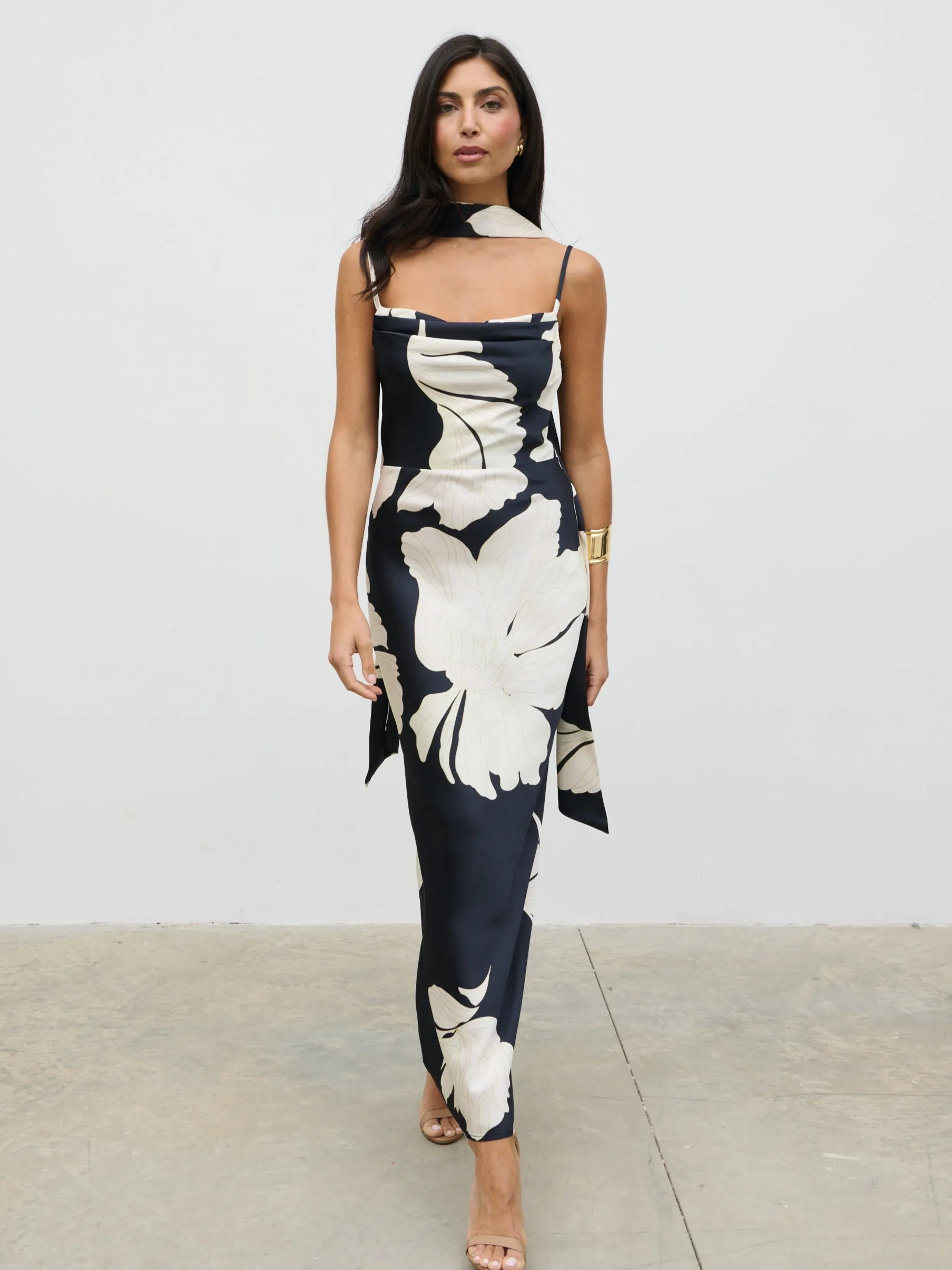 Keisha Scarf Maxi Dress - Large Scale Monochrome Floral sold by Pretty Lavish product image thumbnail 5