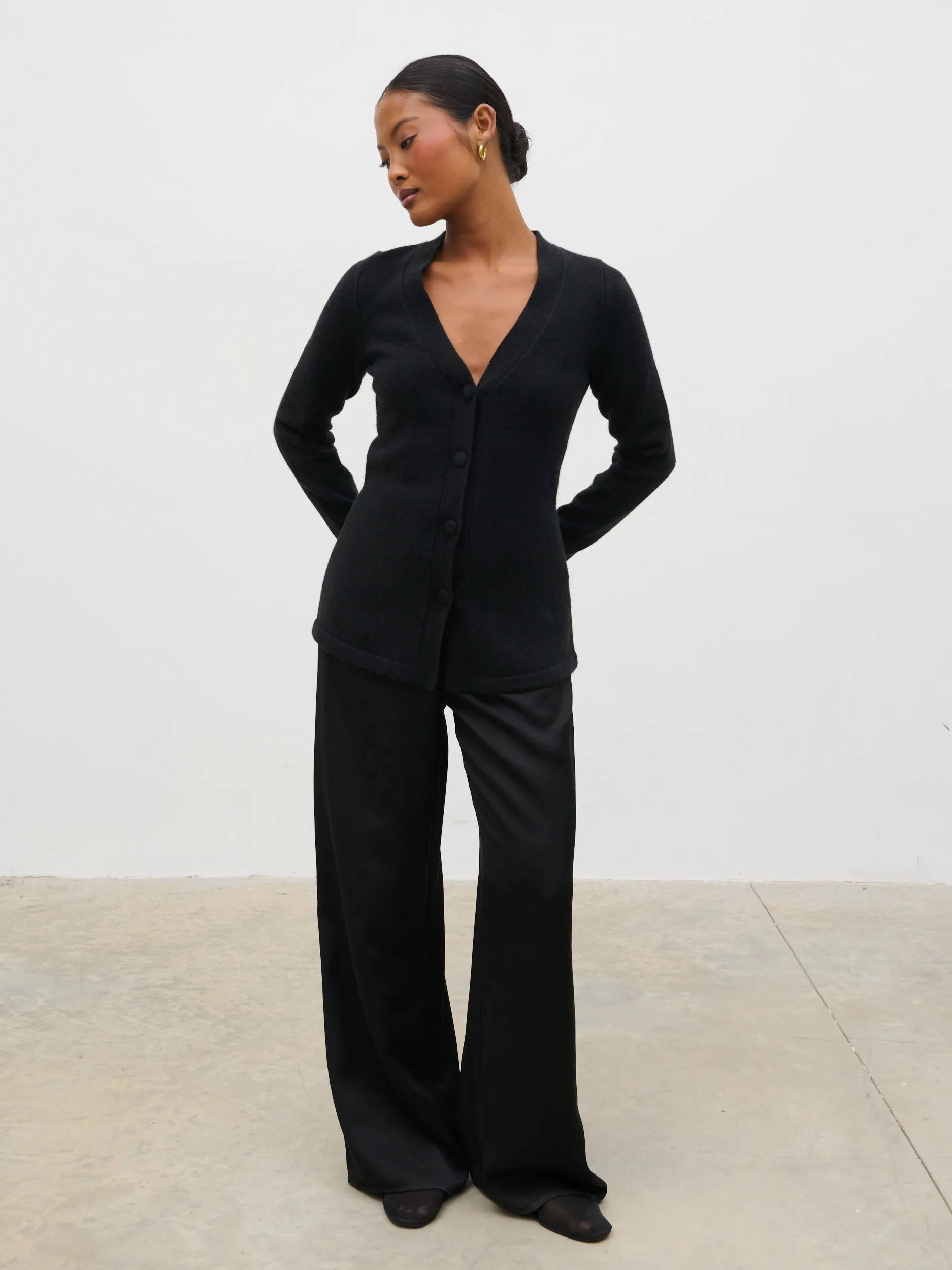 Gemma Longline Hourglass Knit Cardigan - Black sold by Pretty Lavish product image thumbnail 3