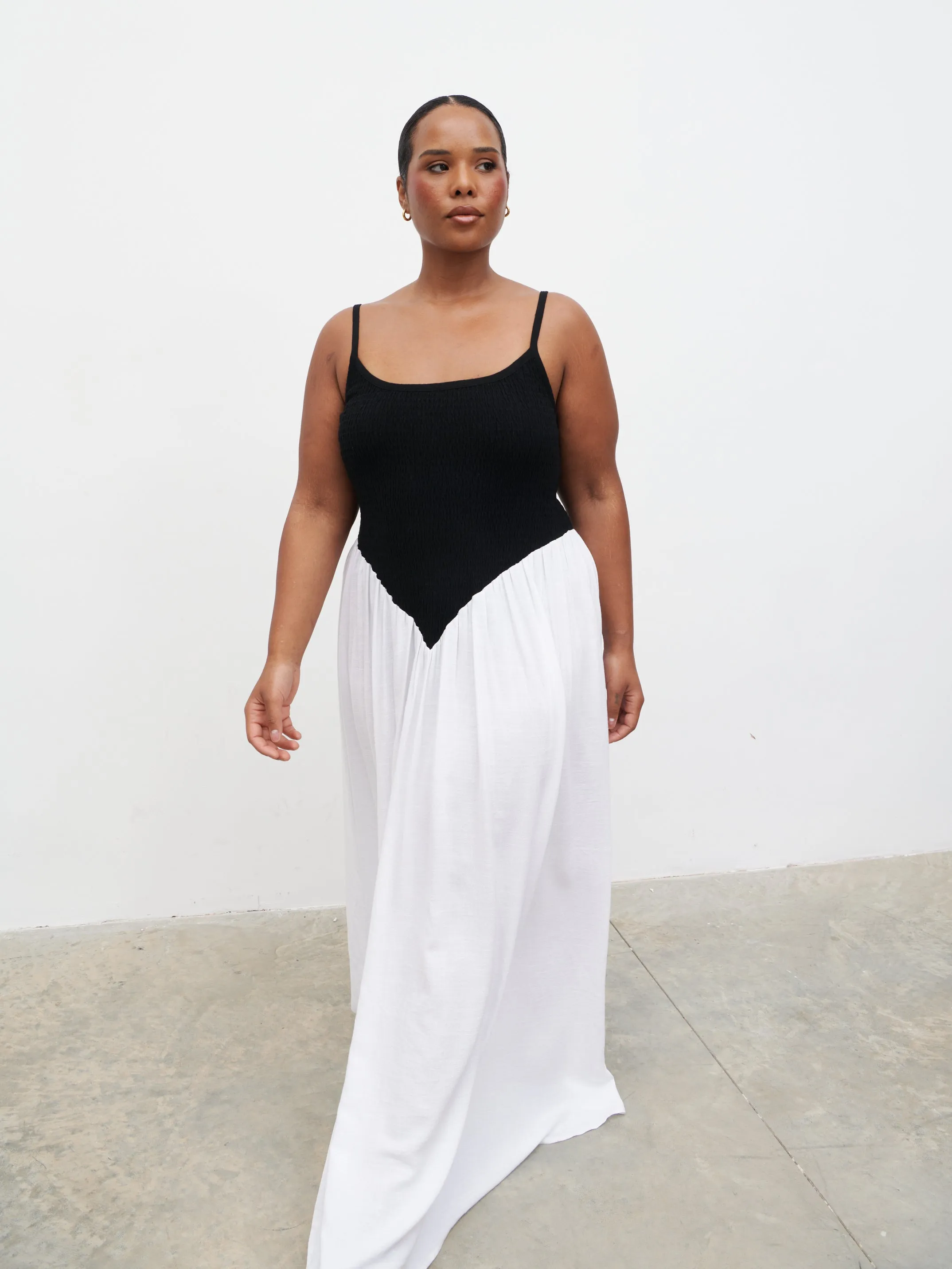 Maude Shirred Contrast Maxi Dress Curve - Black and Cream sold by Pretty Lavish product image thumbnail 5