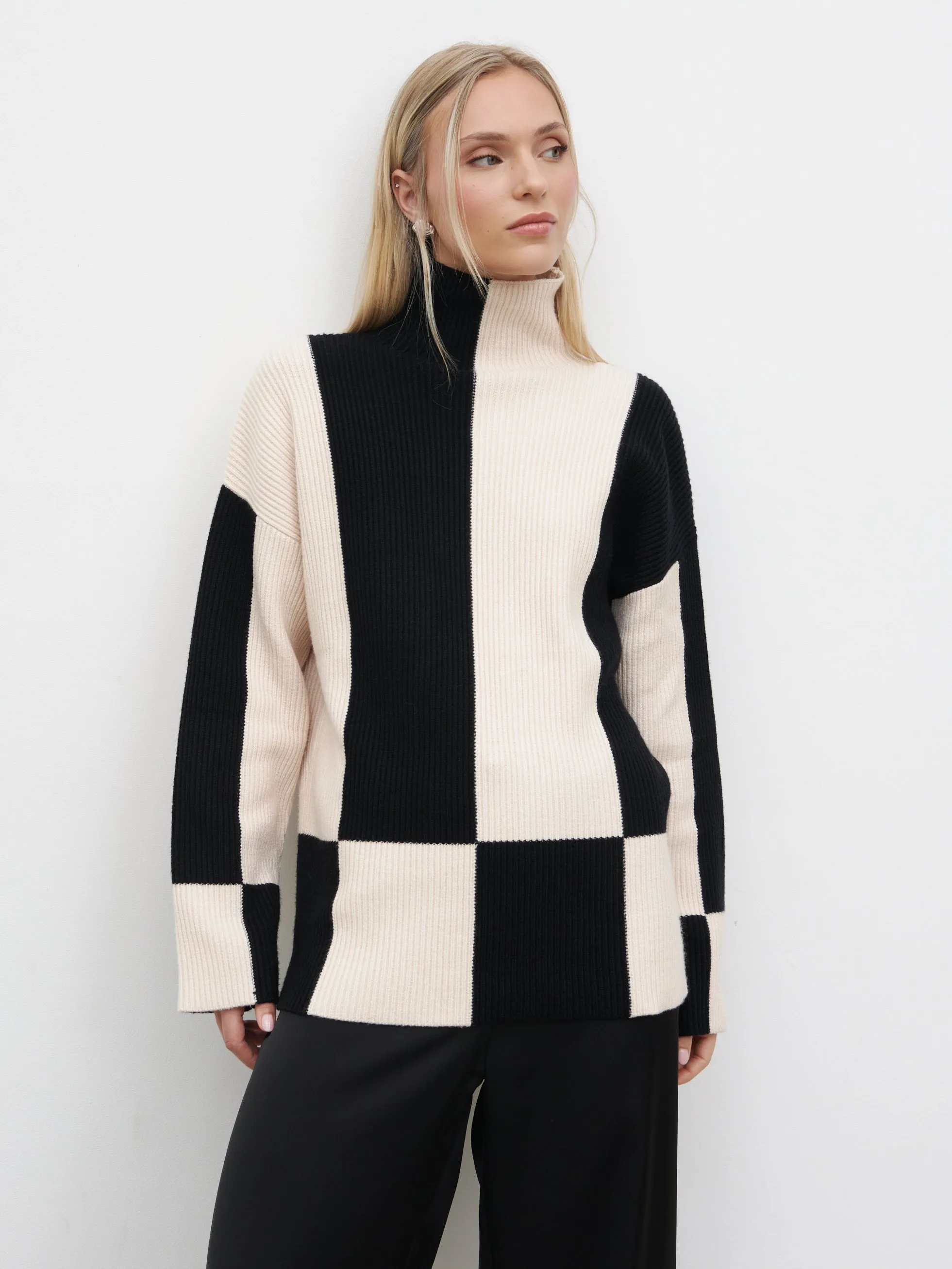 Nayah Jumper Curve - Black and Cream Stripe sold by Pretty Lavish product image thumbnail 3