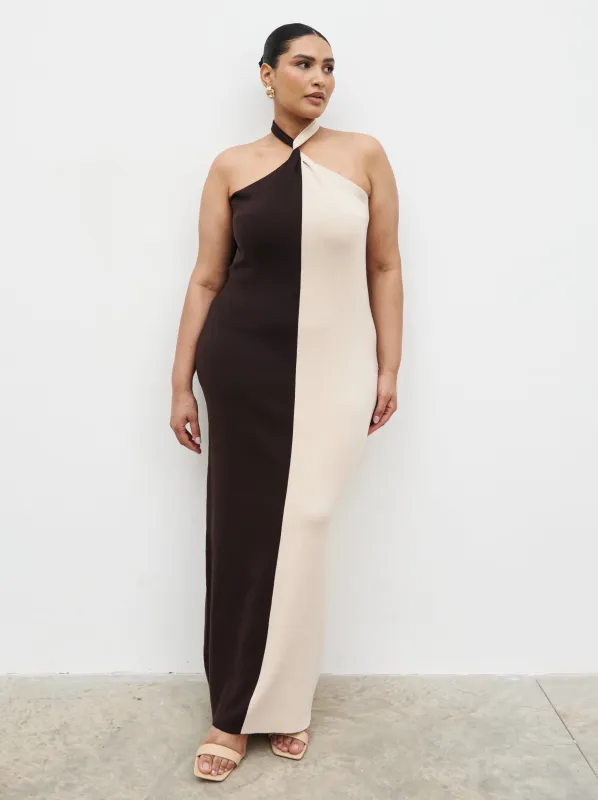 Berkley Contrast Knit Maxi Dress Curve - Beige and Chocolate Brown made by Pretty Lavish