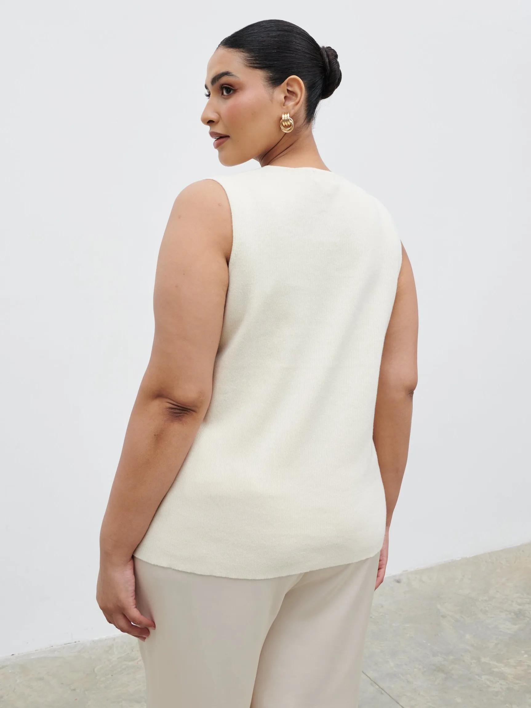 Alba Knit Longline Waistcoat Curve - Cream sold by Pretty Lavish product image thumbnail 5