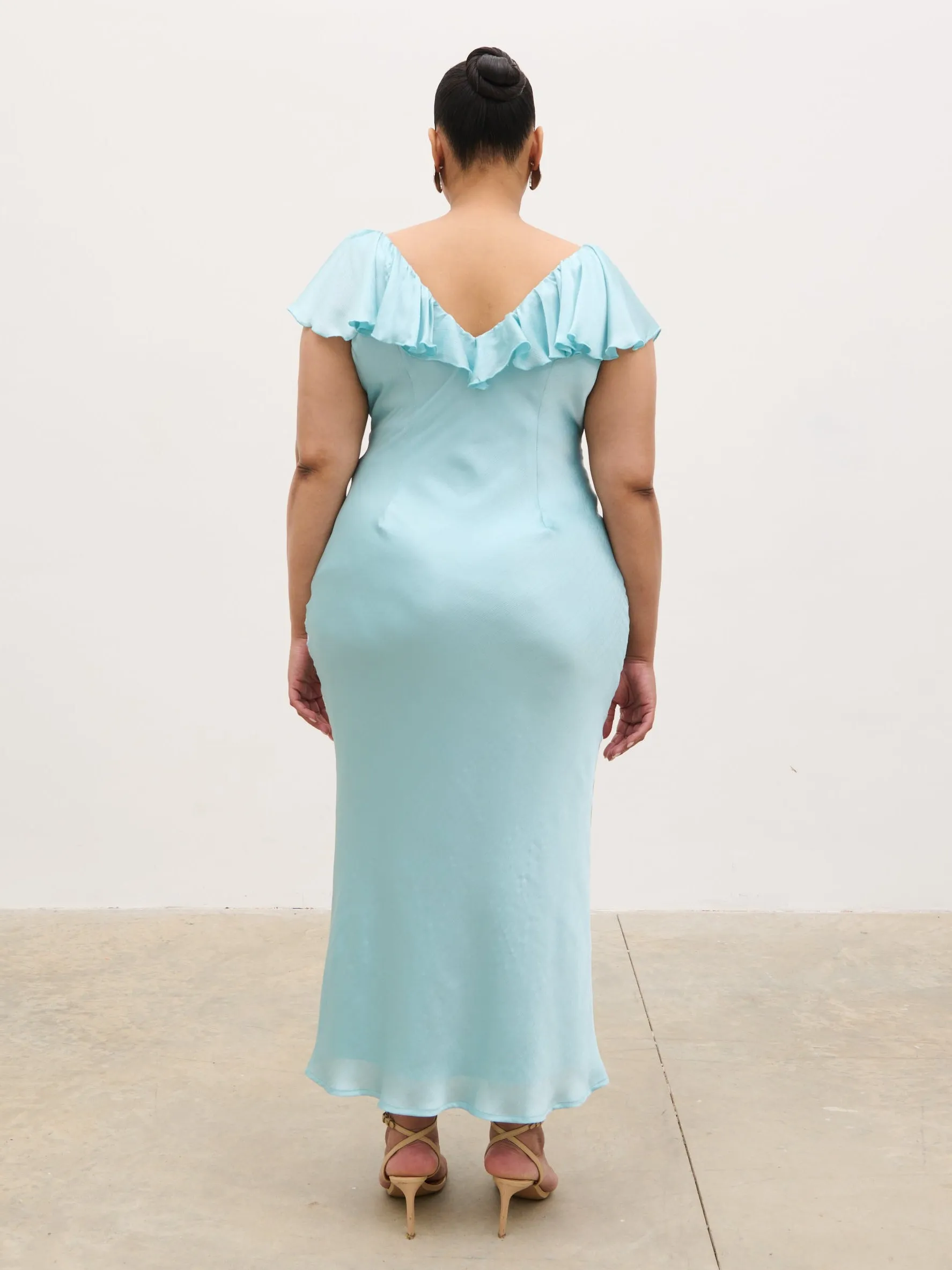 Adina Midaxi Dress Curve - Seaspray Blue sold by Pretty Lavish product image thumbnail 5