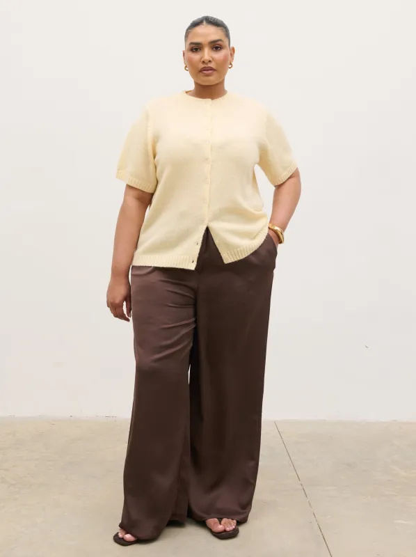Shilou Button Up Knit Top Curve - Butter Lemon made by Pretty Lavish