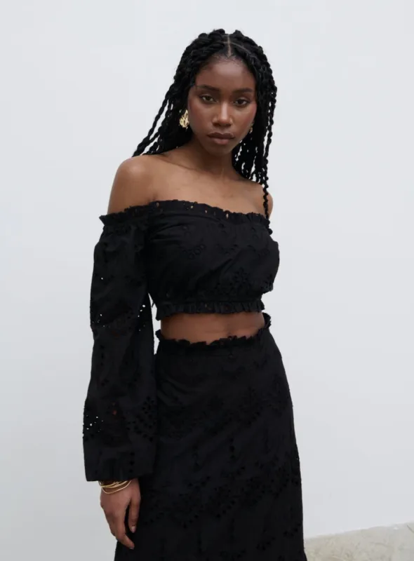 Lilla Broderie Cropped Top - Black sold by Pretty Lavish