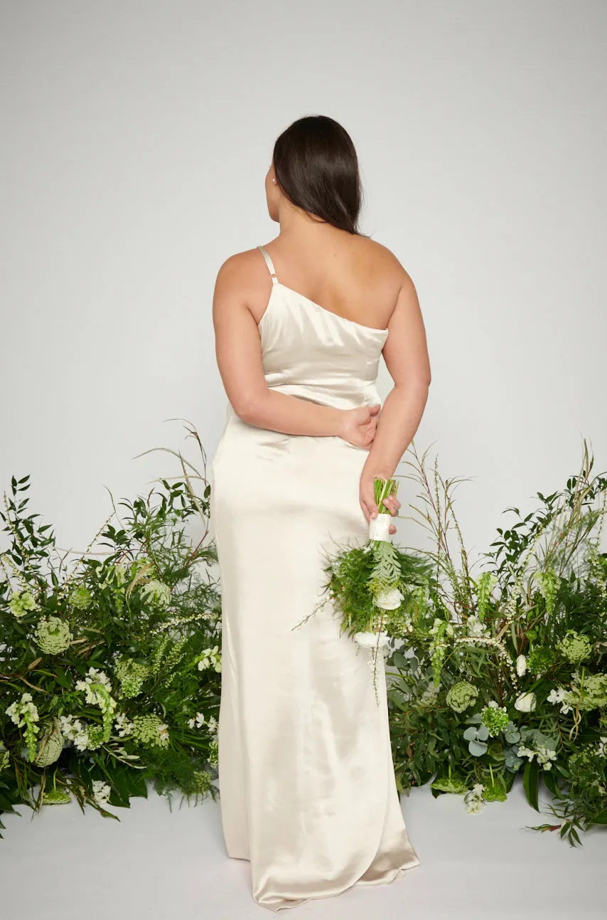 Amelia Maxi Bridesmaid Dress Curve - Matte Champagne sold by Pretty Lavish product image thumbnail 3