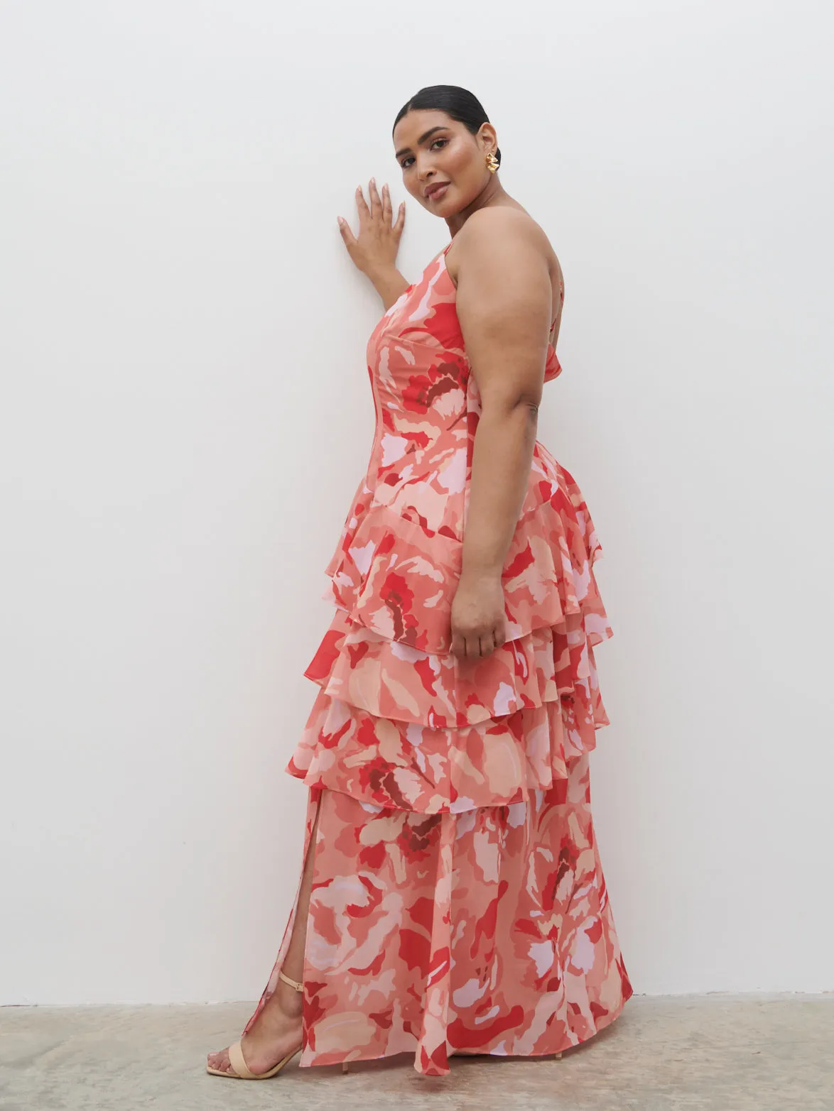 Hettie Maxi Dress Curve - Abstract Multi Floral sold by Pretty Lavish product image thumbnail 3