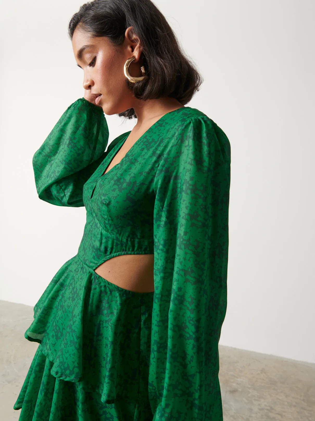 Ashton Cut Out Maxi Dress - Green Abstract Floral sold by Pretty Lavish product image thumbnail 2