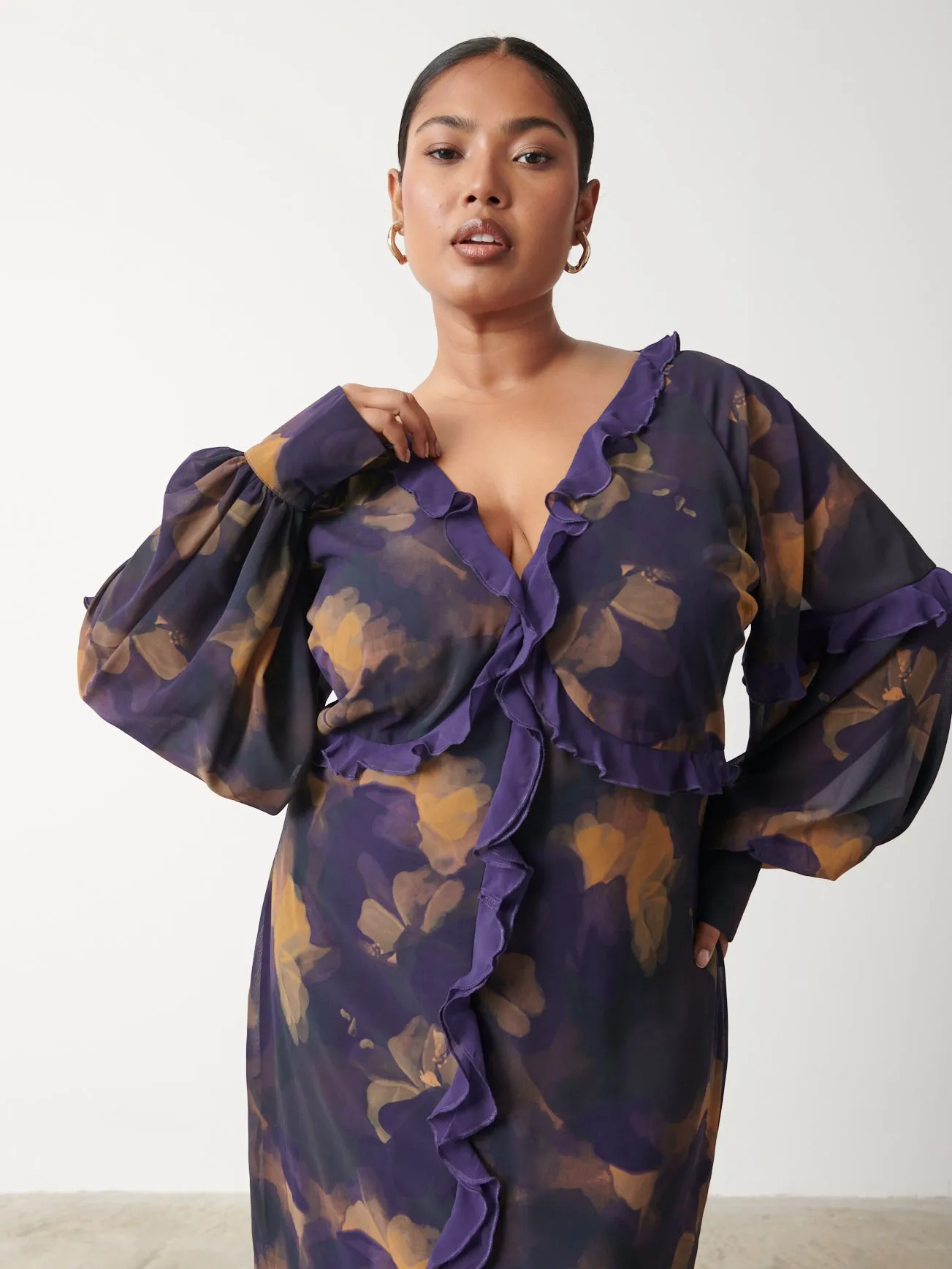 Francesca Frill Maxi Dress Curve - Dark Amethyst & Saffron Floral sold by Pretty Lavish product image thumbnail 2