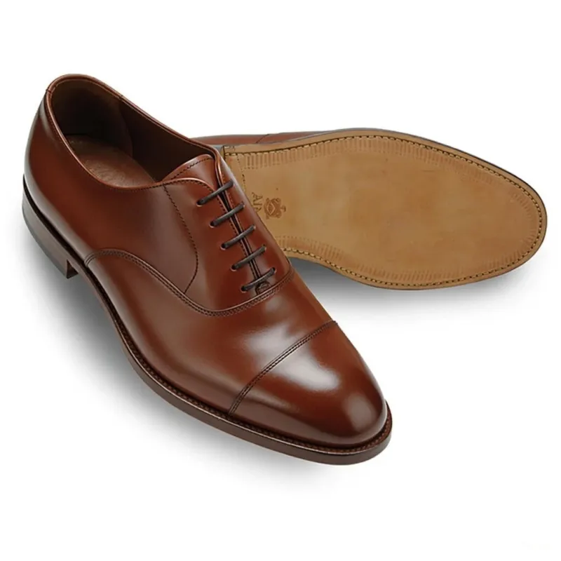 D5310 - Straight Tip Oxford in Madison Brown Calf made by Alden on Madison