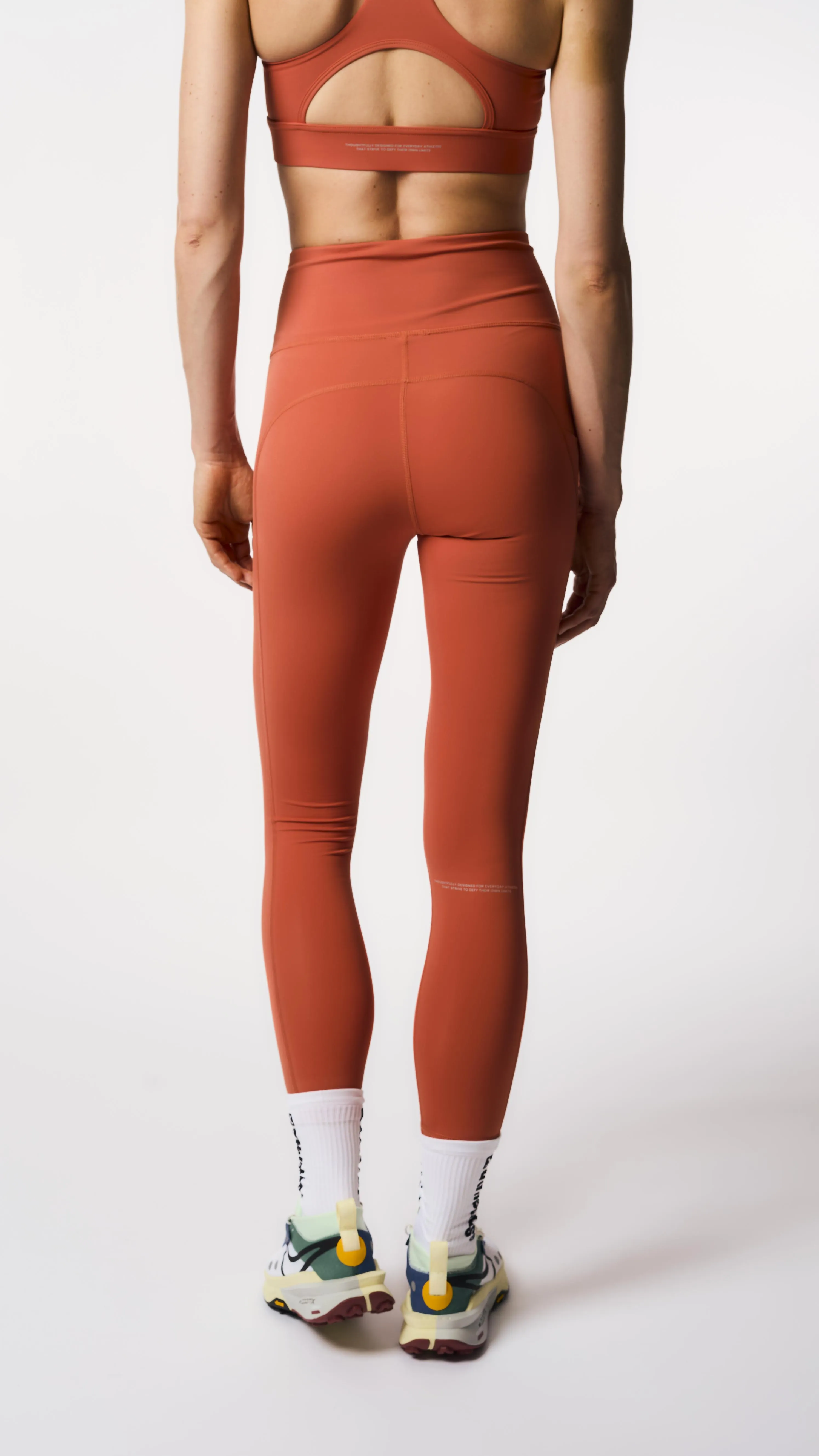 LEGGINGS MUJER ACTIVE VOLCANO RED sold by Blue Banana product image thumbnail 4