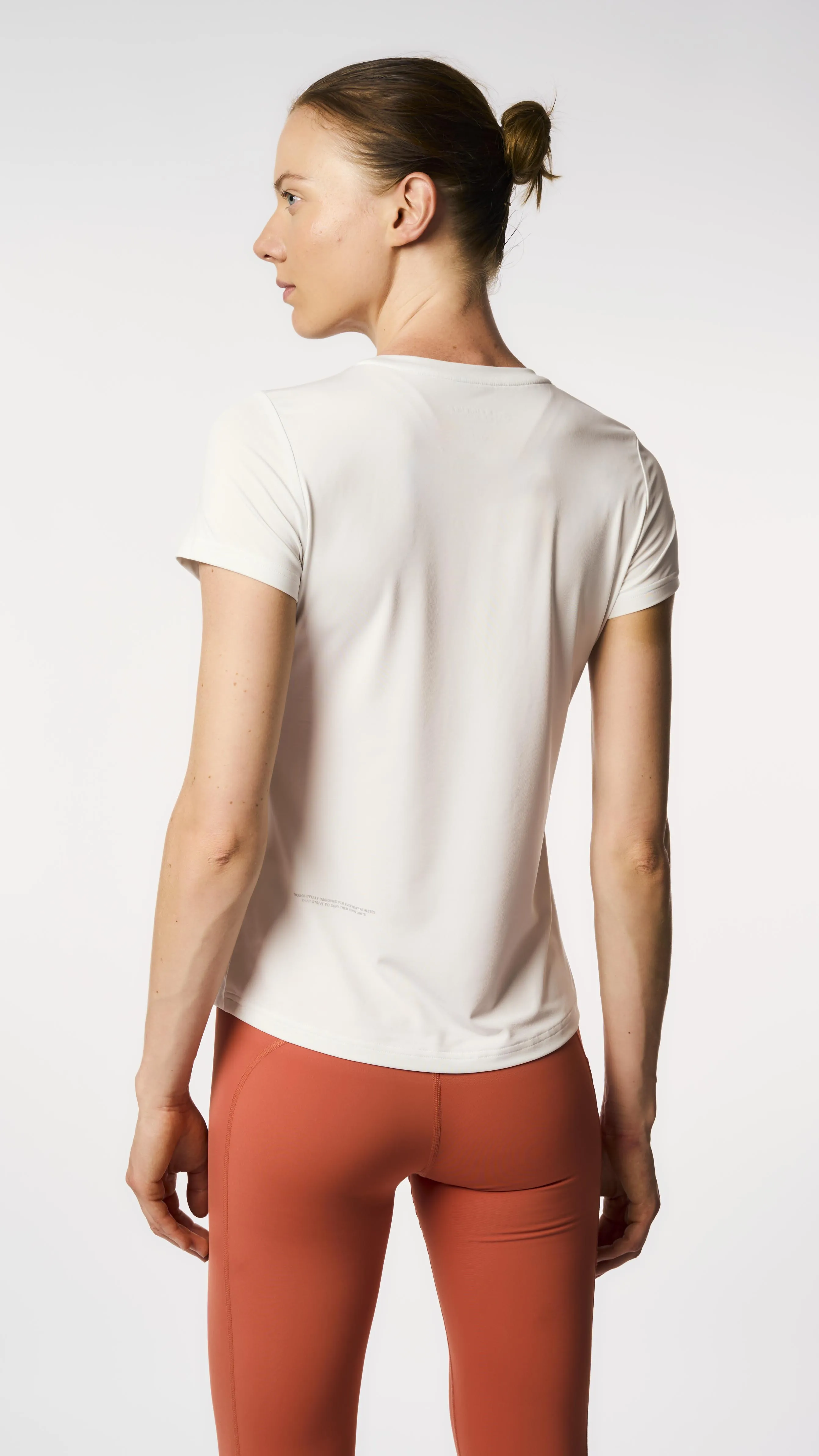 CAMISETA MUJER TRAIN FOAM WHITE sold by Blue Banana product image thumbnail 4