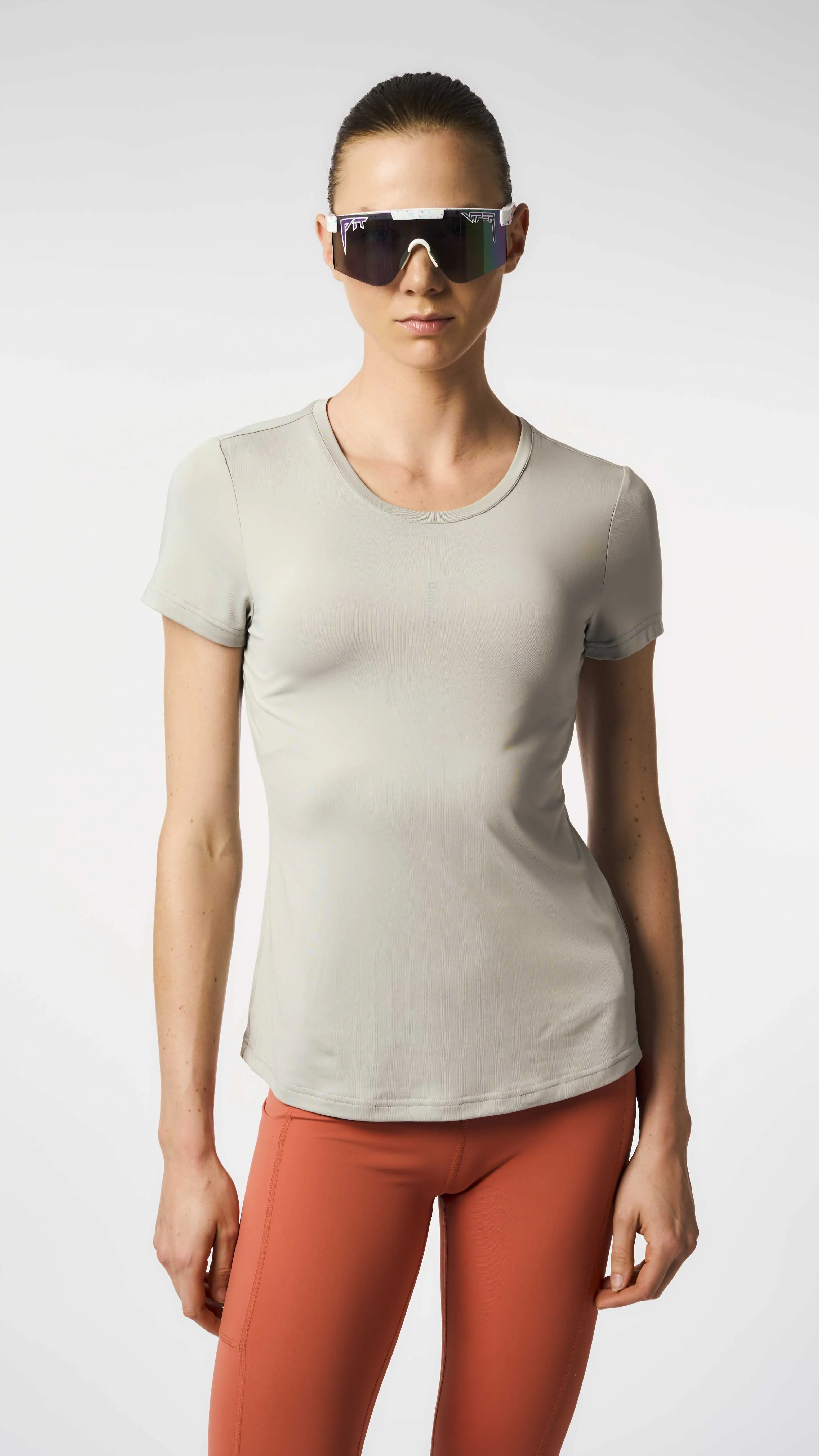 CAMISETA MUJER TRAIN GLACIAR GREY sold by Blue Banana product image thumbnail 3