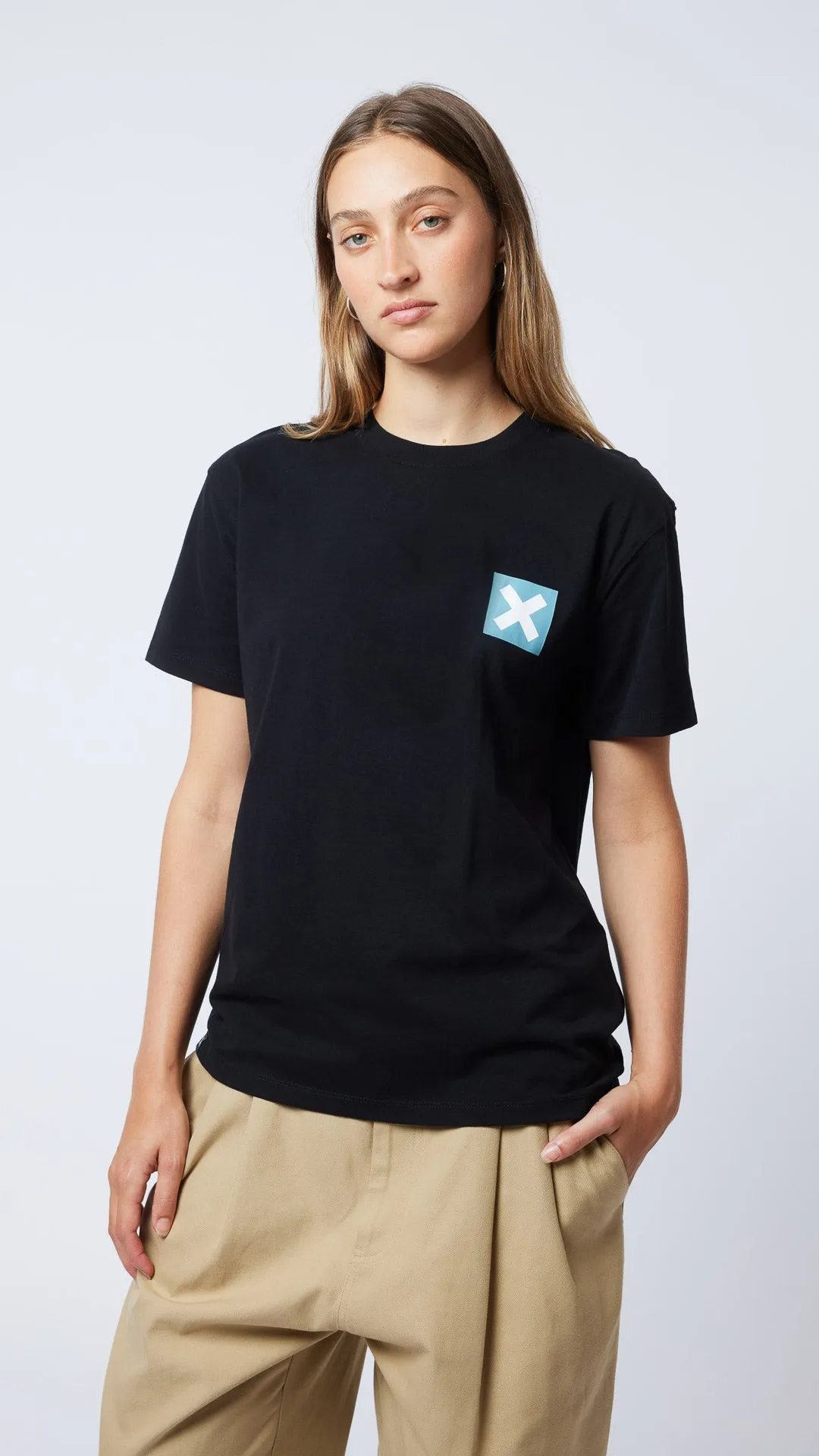 CAMISETA NATURE NEGRA sold by Blue Banana product image thumbnail 3