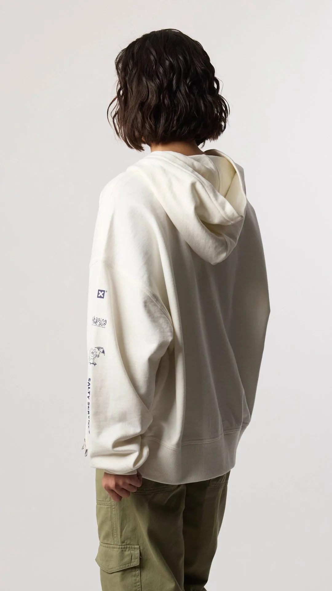 SUDADERA CON CAPUCHA FULL ZIP RANDOM BLANCO ROTO sold by Blue Banana product image thumbnail 4