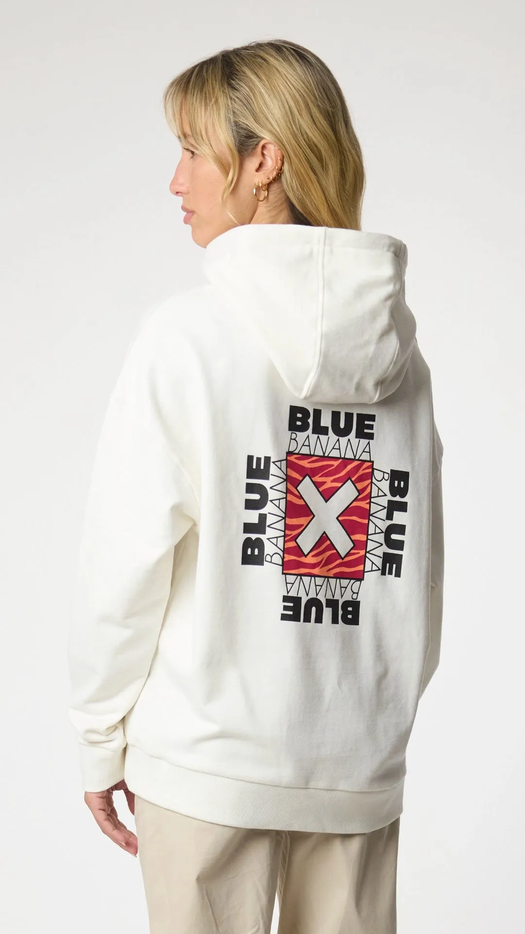 SUDADERA CON CAPUCHA FOAM BLANCO ROTO sold by Blue Banana product image thumbnail 4