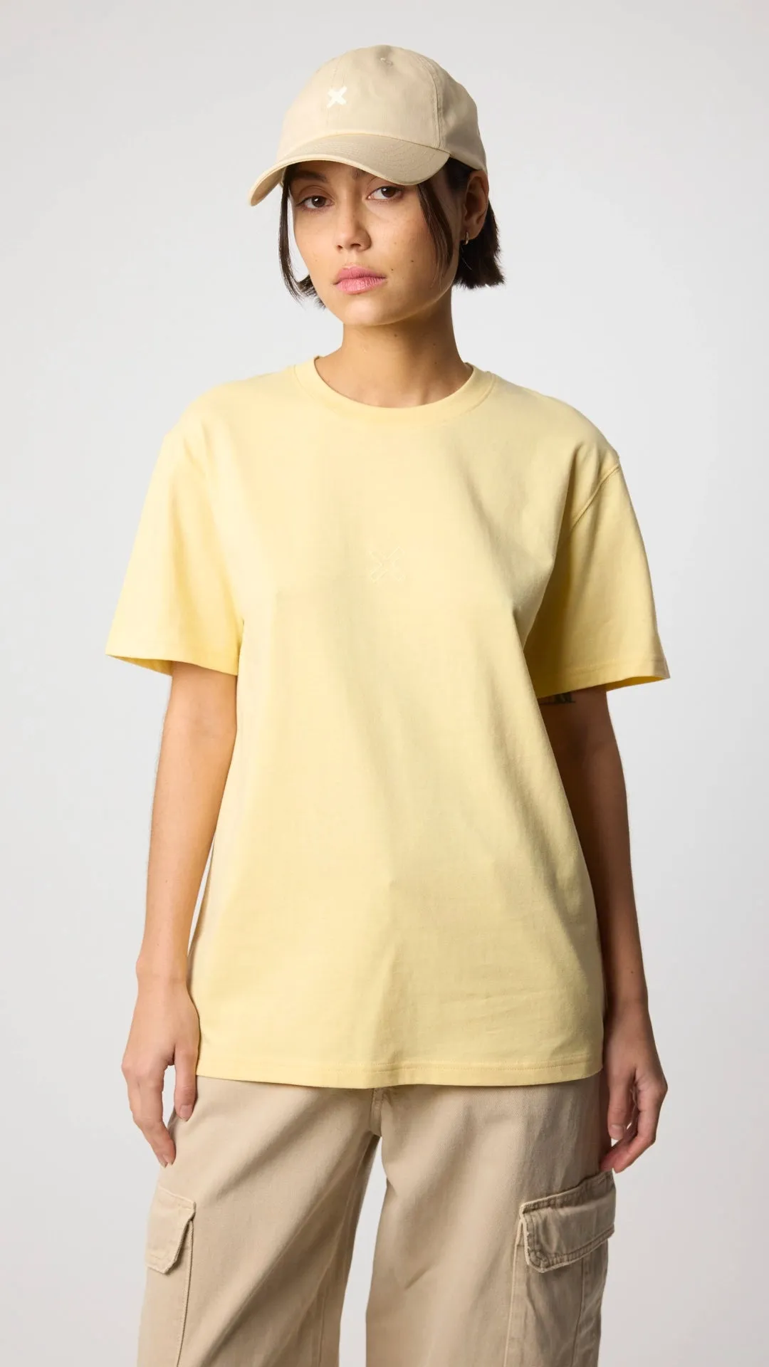 CAMISETA REEF LIGHT YELLOW sold by Blue Banana product image thumbnail 3