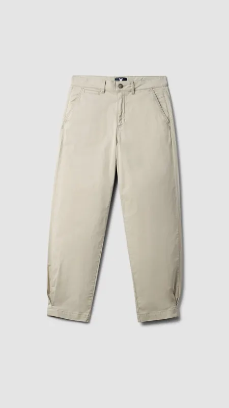 PANTALÓN CHINO MUJER JUDY BEIGE sold by Blue Banana