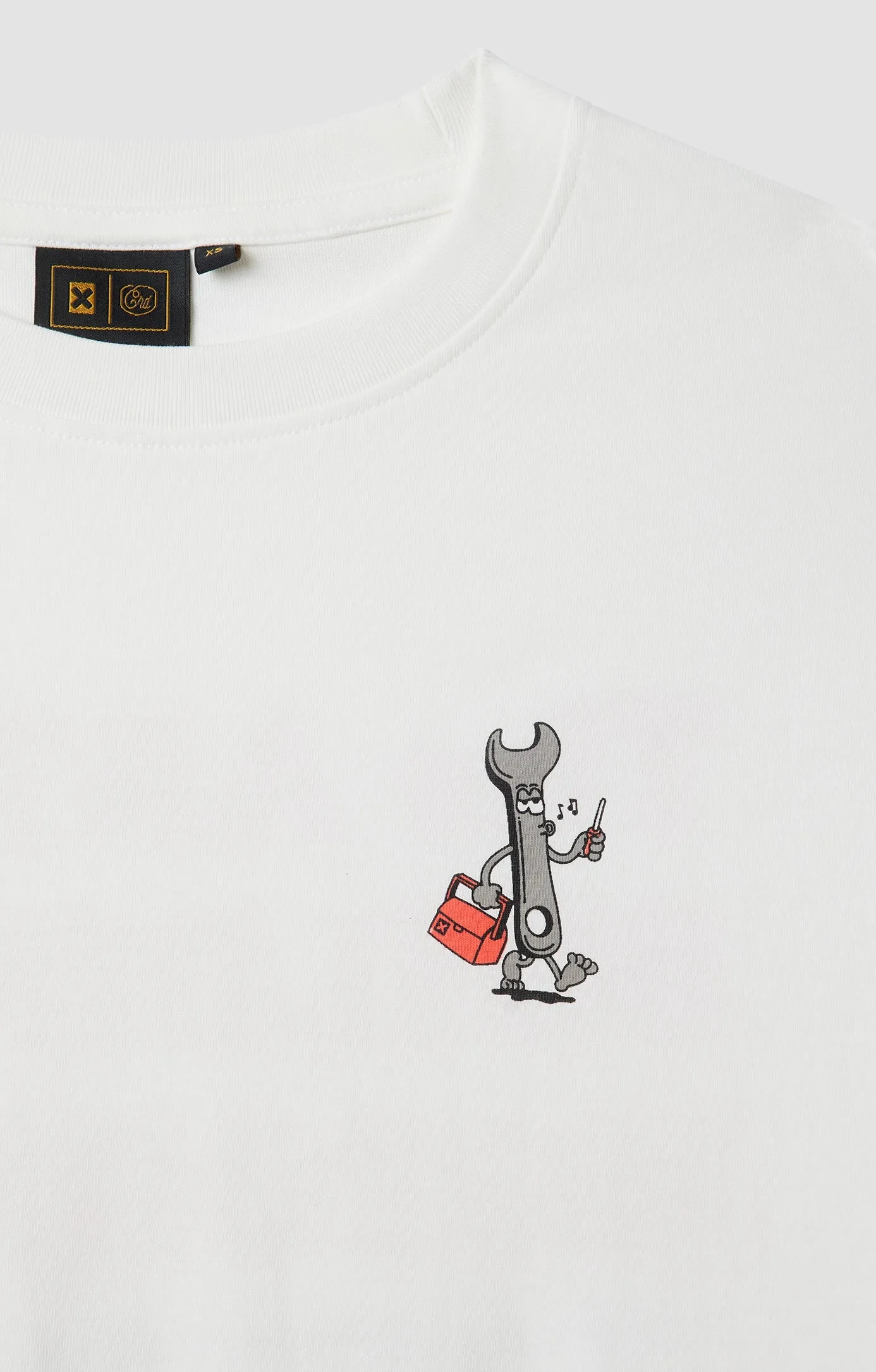 CAMISETA TOOL CRD BLANCA sold by Blue Banana product image thumbnail 3