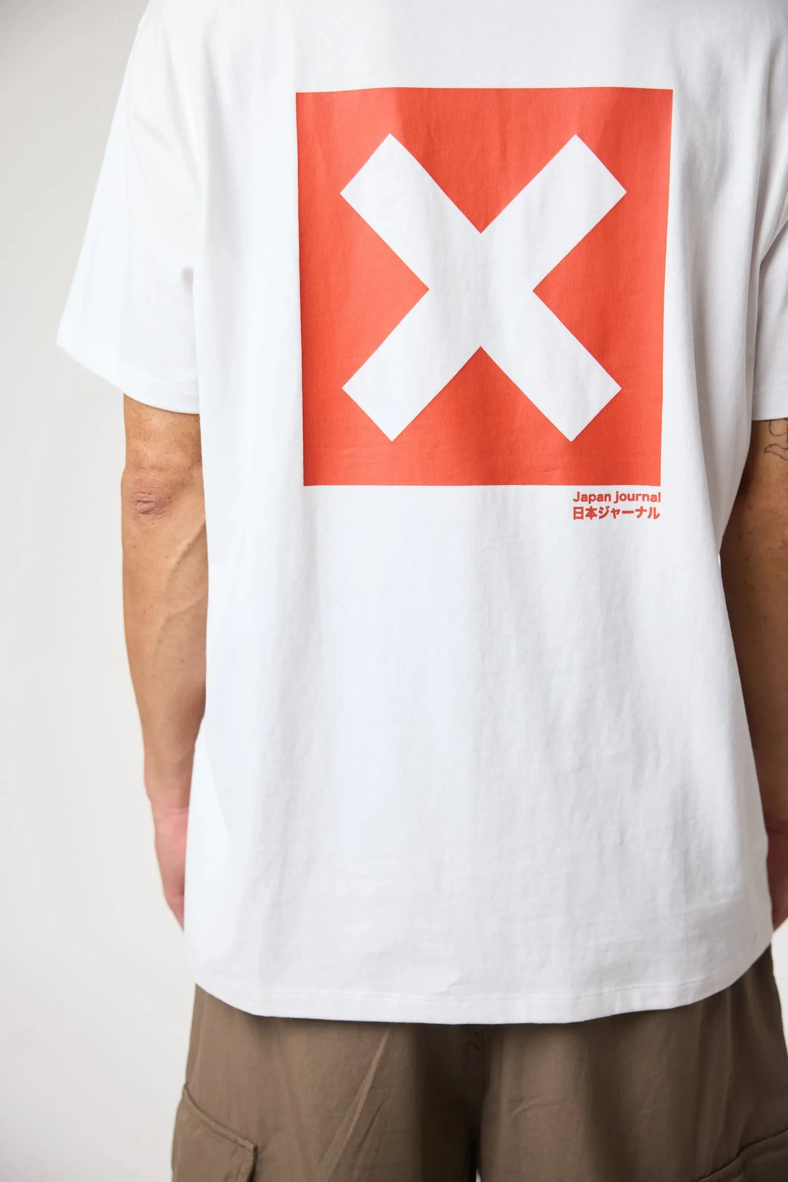 CAMISETA NATURE BLANCA sold by Blue Banana product image thumbnail 4