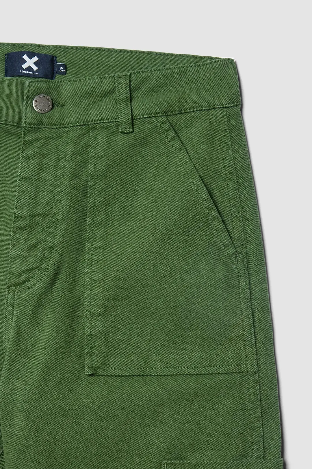 PANTALÓN CARGO MUJER HEART VERDE sold by Blue Banana product image thumbnail 3
