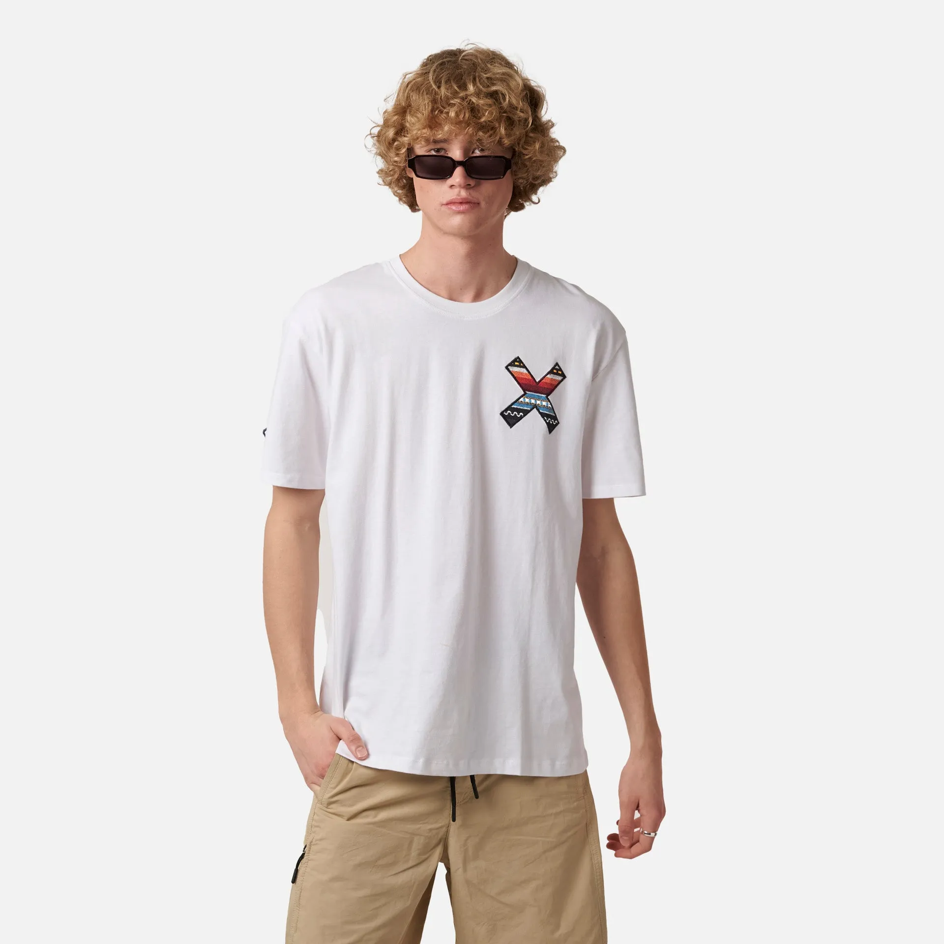CAMISETA CLASSIC BLANCA sold by Blue Banana product image thumbnail 5