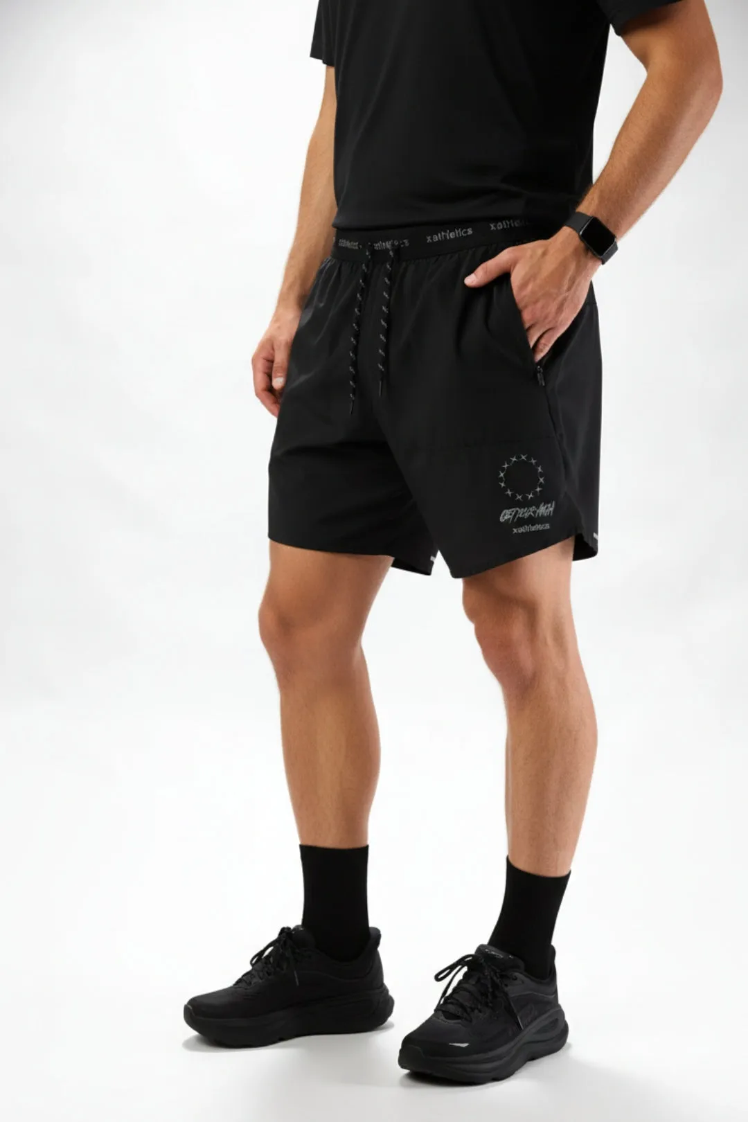 PACK CAMISETA GRAPHIC NEGRA + PANTALÓN CORTO TRAIN NEGRO + CALCETINES GRADIENT DARK GREY sold by Blue Banana product image thumbnail 4