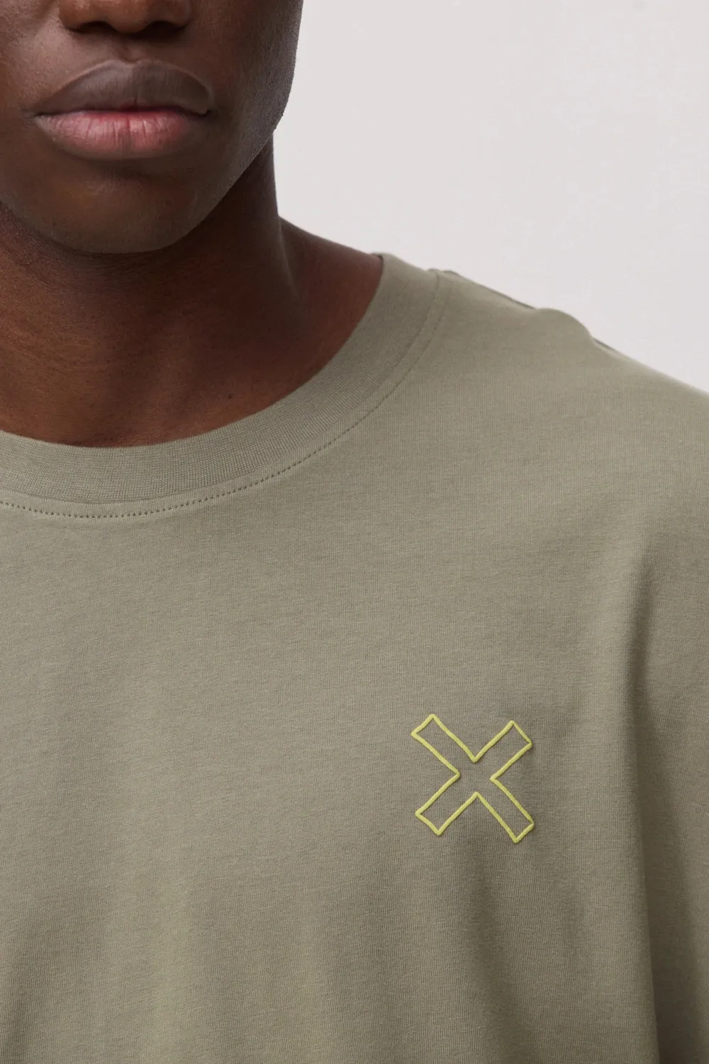 CAMISETA REEF OLIVE GREEN sold by Blue Banana product image thumbnail 3