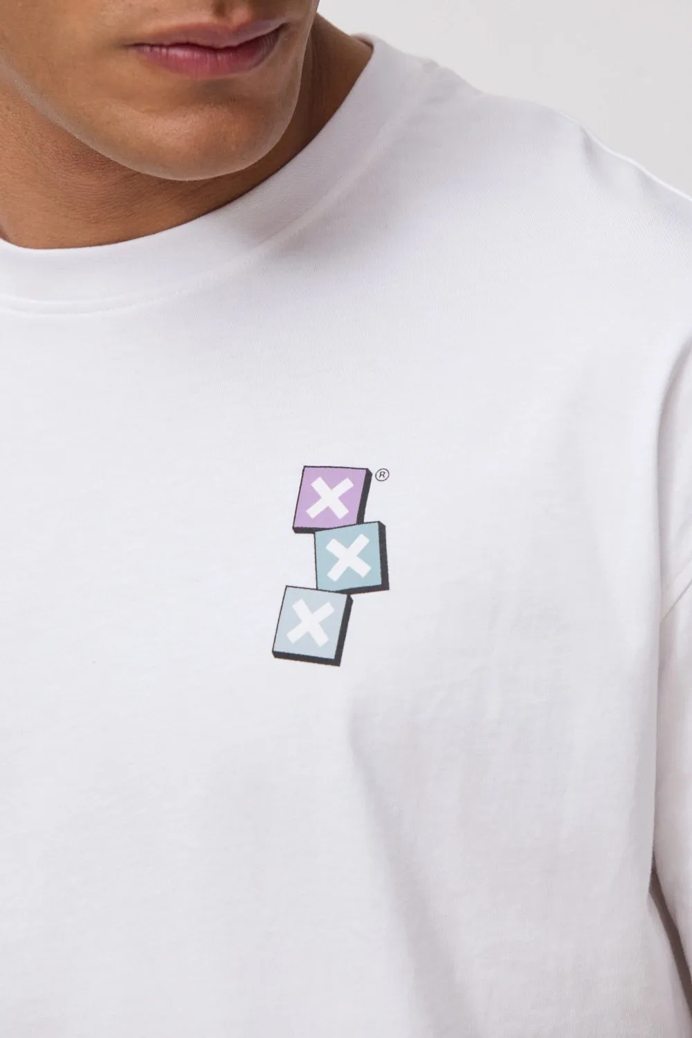 CAMISETA GOODS BLANCA sold by Blue Banana product image thumbnail 3