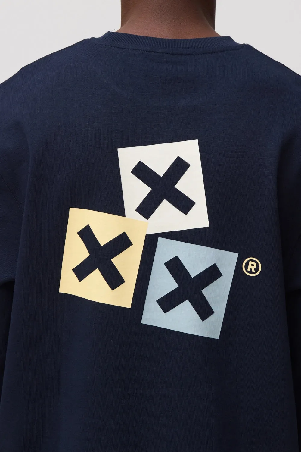 SUDADERA GRAVITY AZUL MARINO sold by Blue Banana product image thumbnail 4