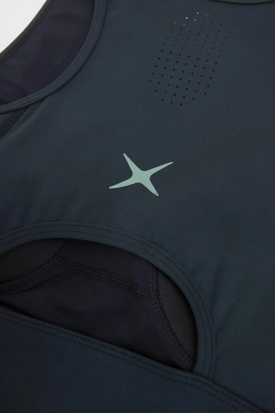 TOP MUJER ACTIVE NEGRO sold by Blue Banana product image thumbnail 4