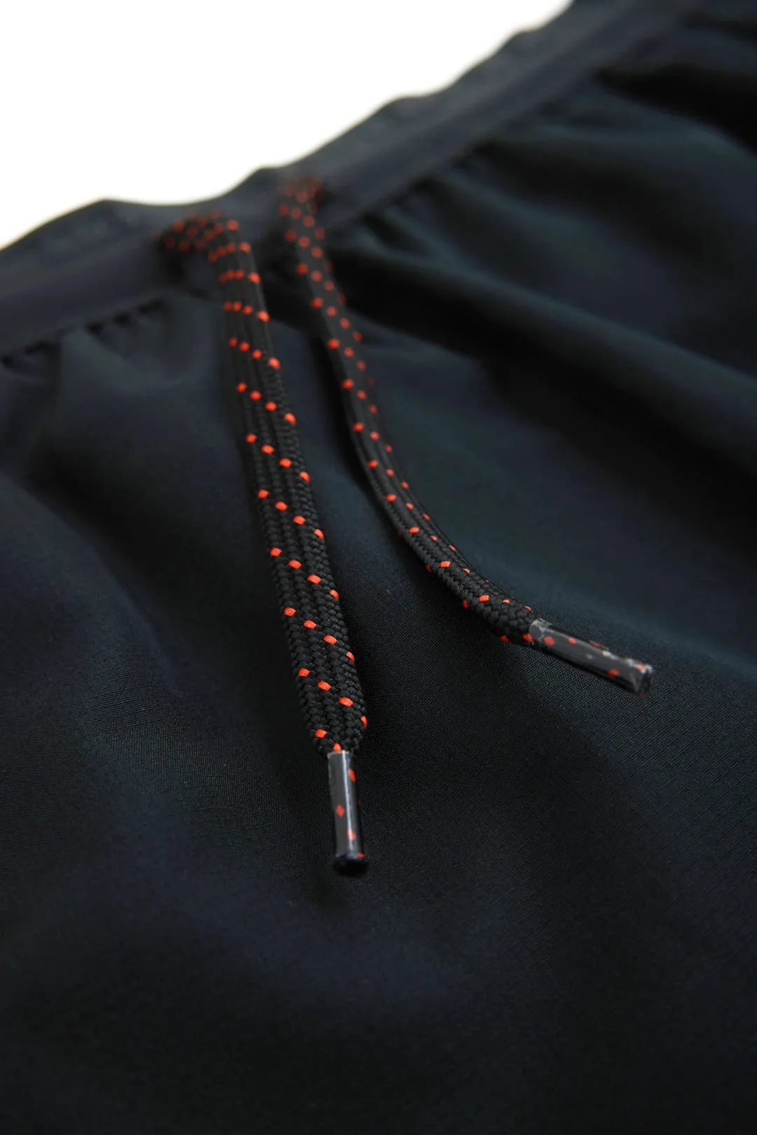 PANTALÓN CORTO TRAIN NEGRO sold by Blue Banana product image thumbnail 4