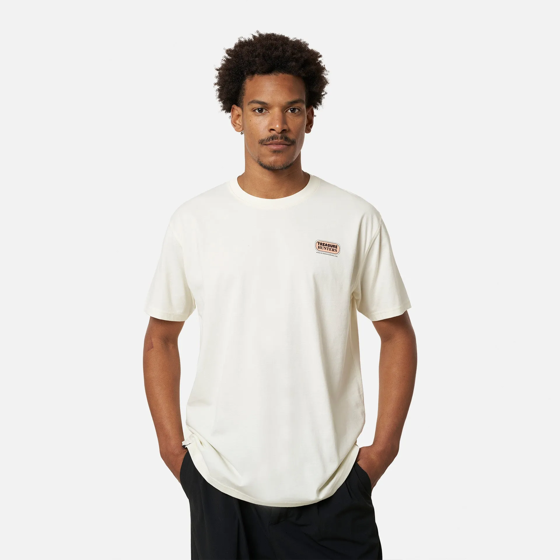 CAMISETA TREASURE CREMA sold by Blue Banana product image thumbnail 5