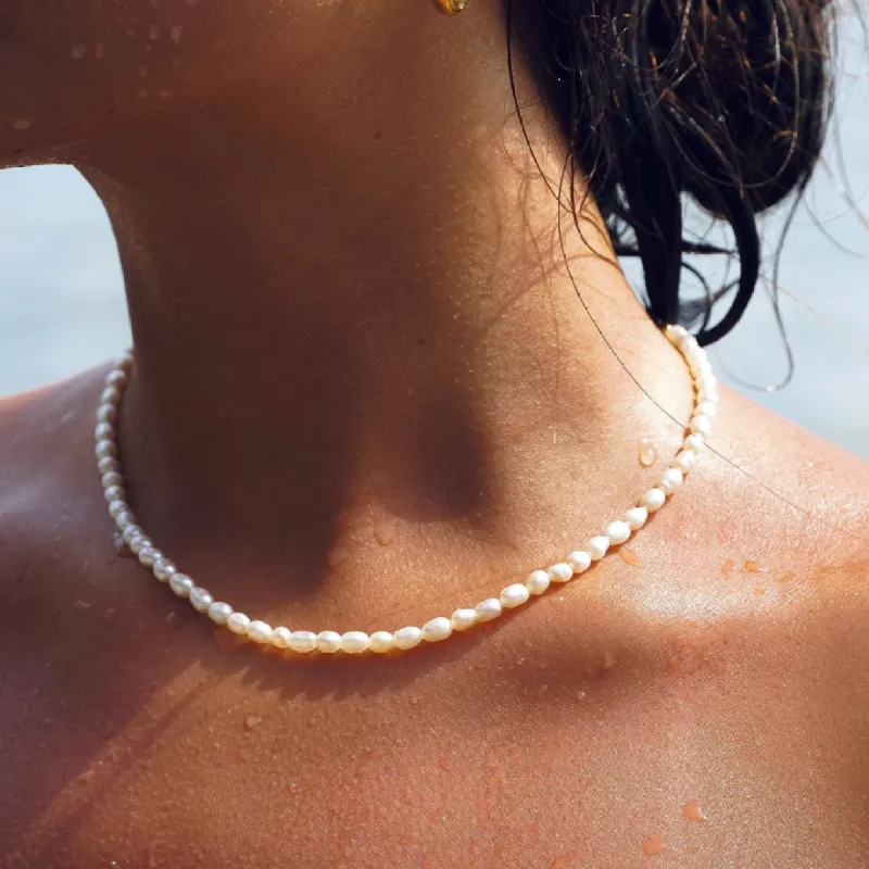 Freshwater Pearl Choker sold by Atolea