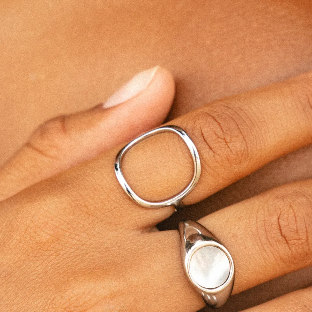 "Bahïa" Oval Ring sold by Atolea product image thumbnail 3