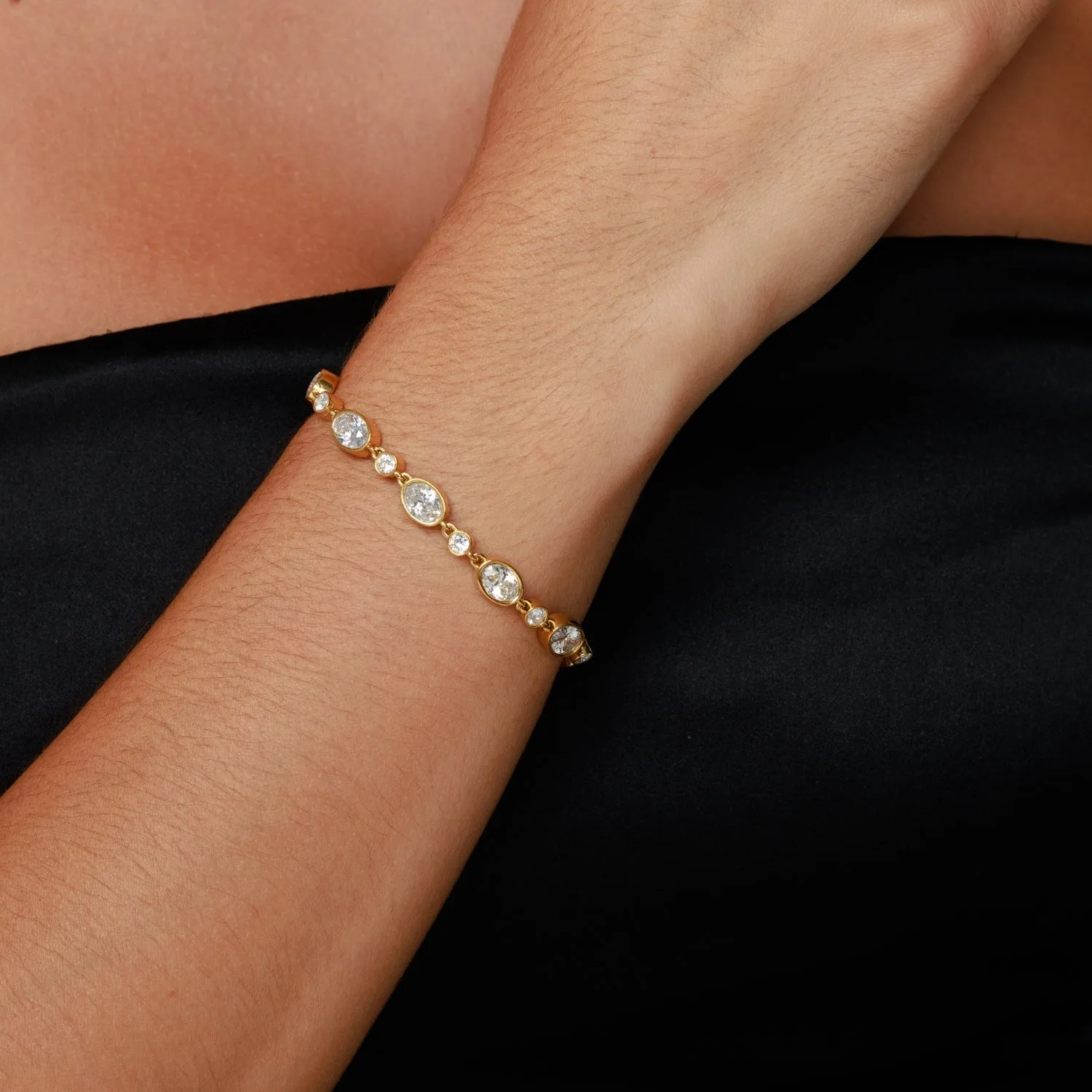Aura Bracelet sold by Atolea product image thumbnail 5