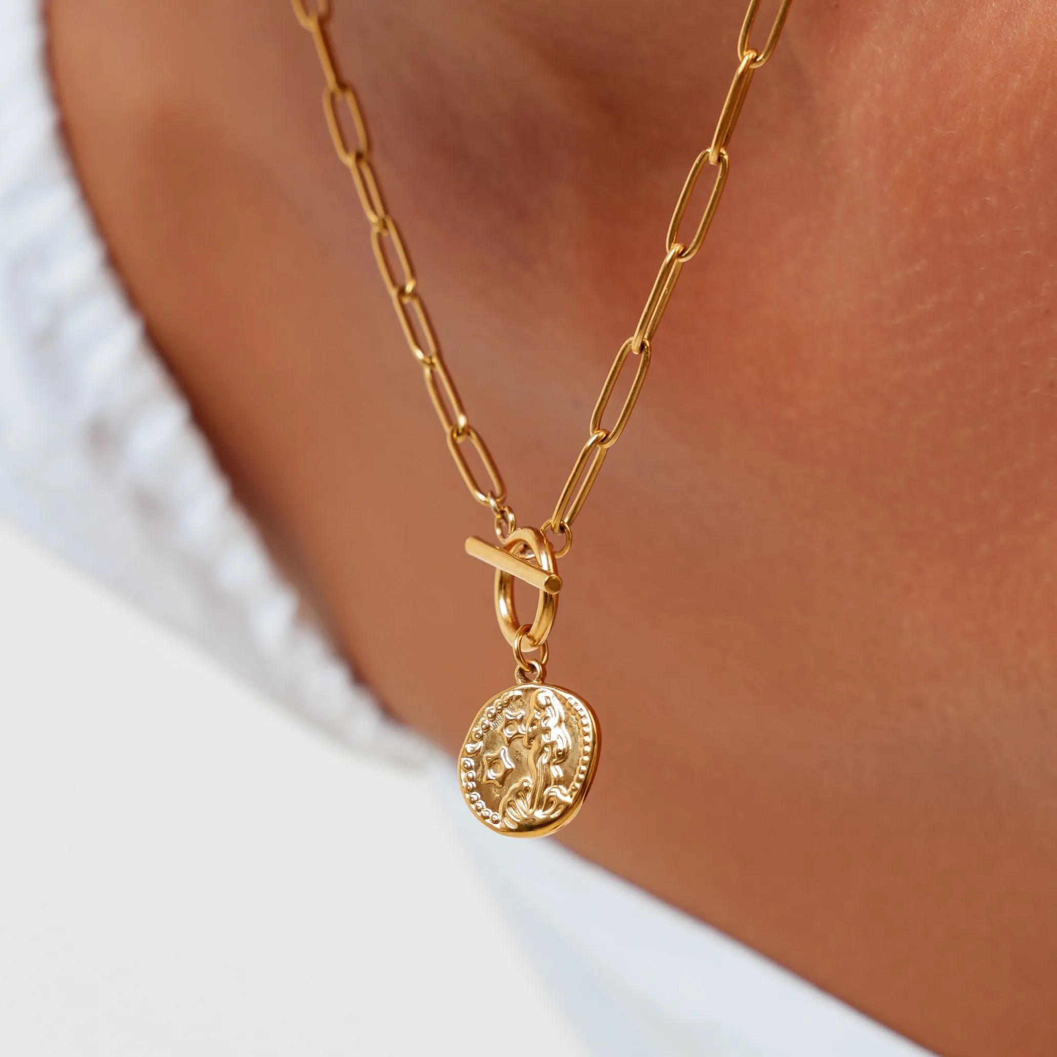 Venus Necklace sold by Atolea product image thumbnail 2