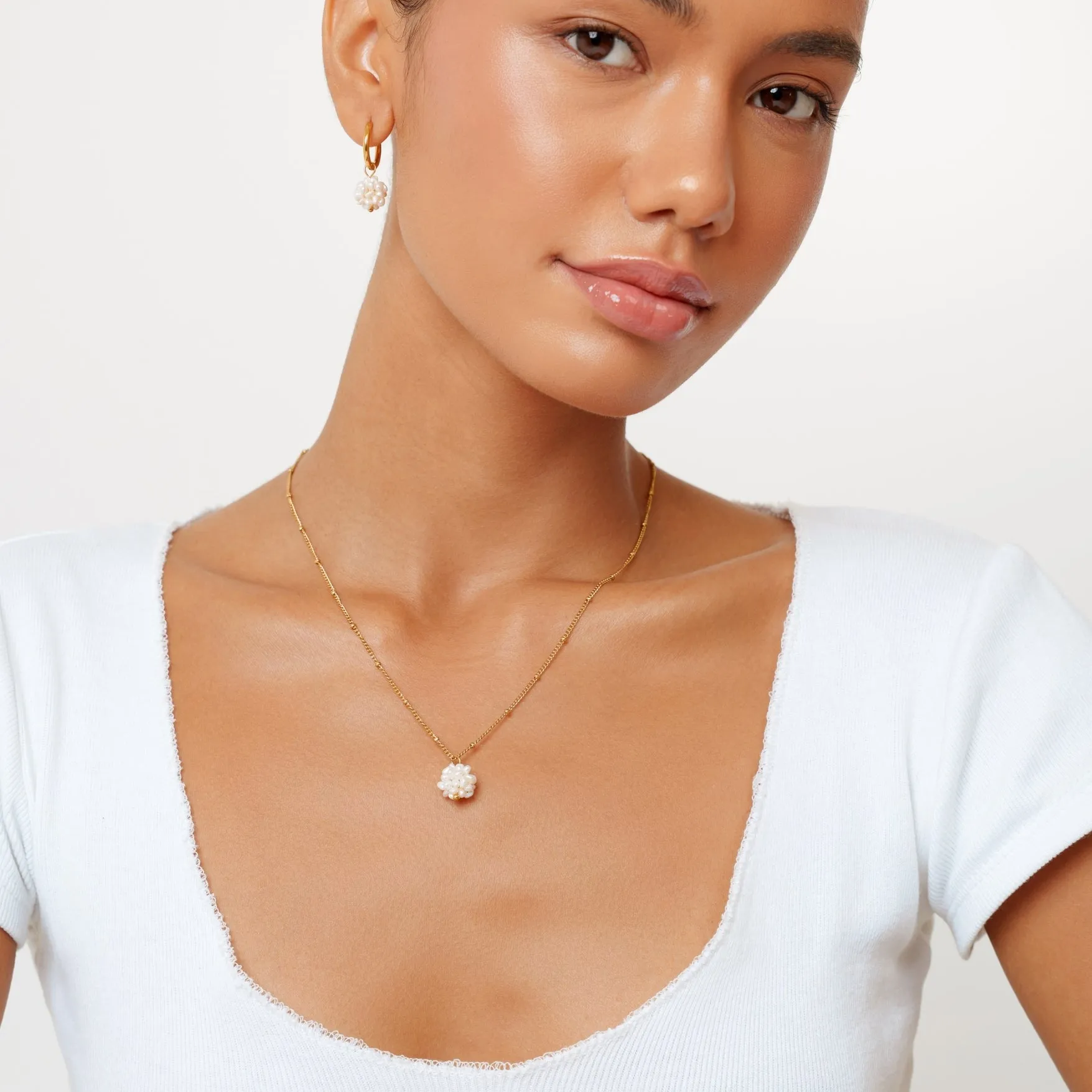 Tiny Pearls Necklace sold by Atolea product image thumbnail 3