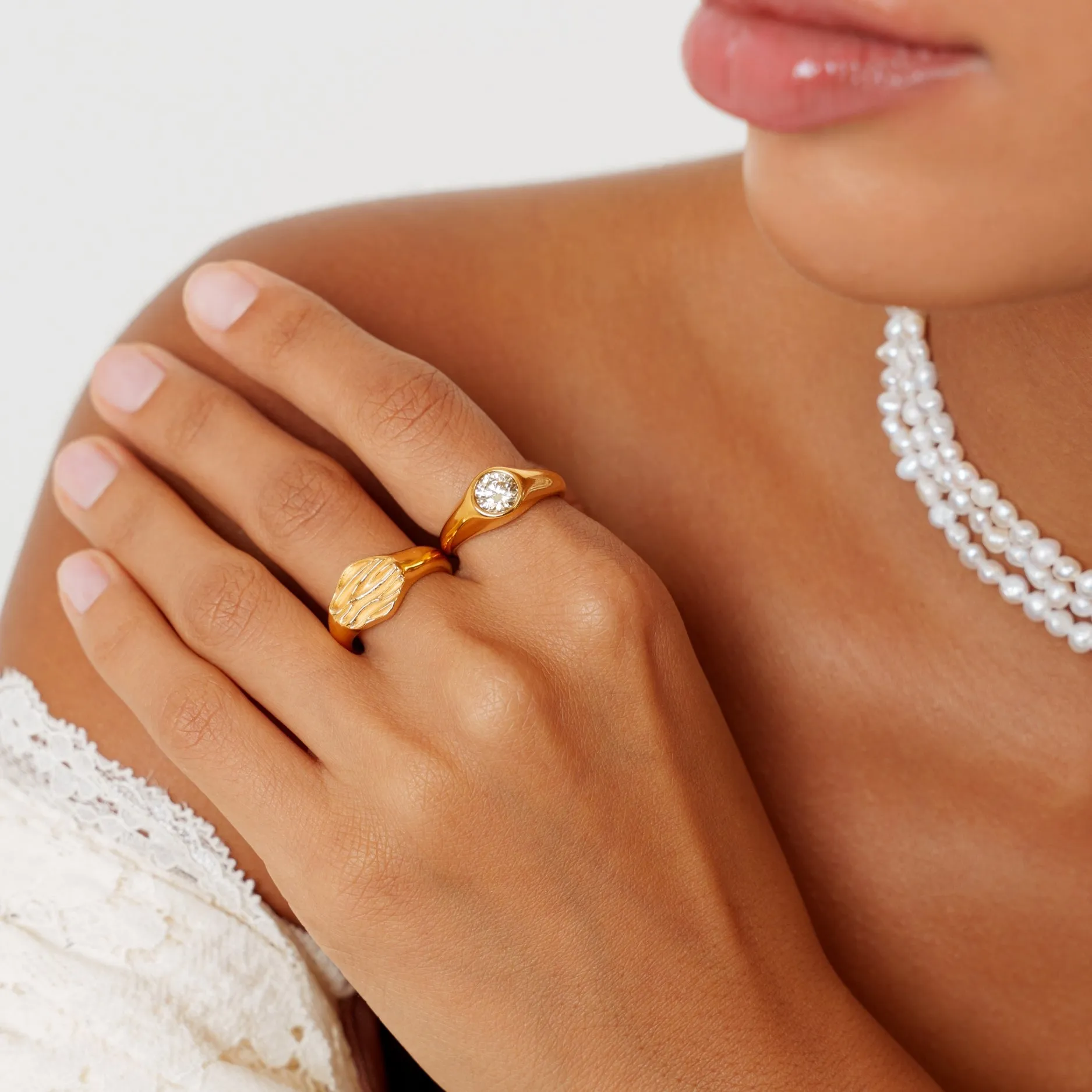 Soleil Signet Ring sold by Atolea product image thumbnail 3