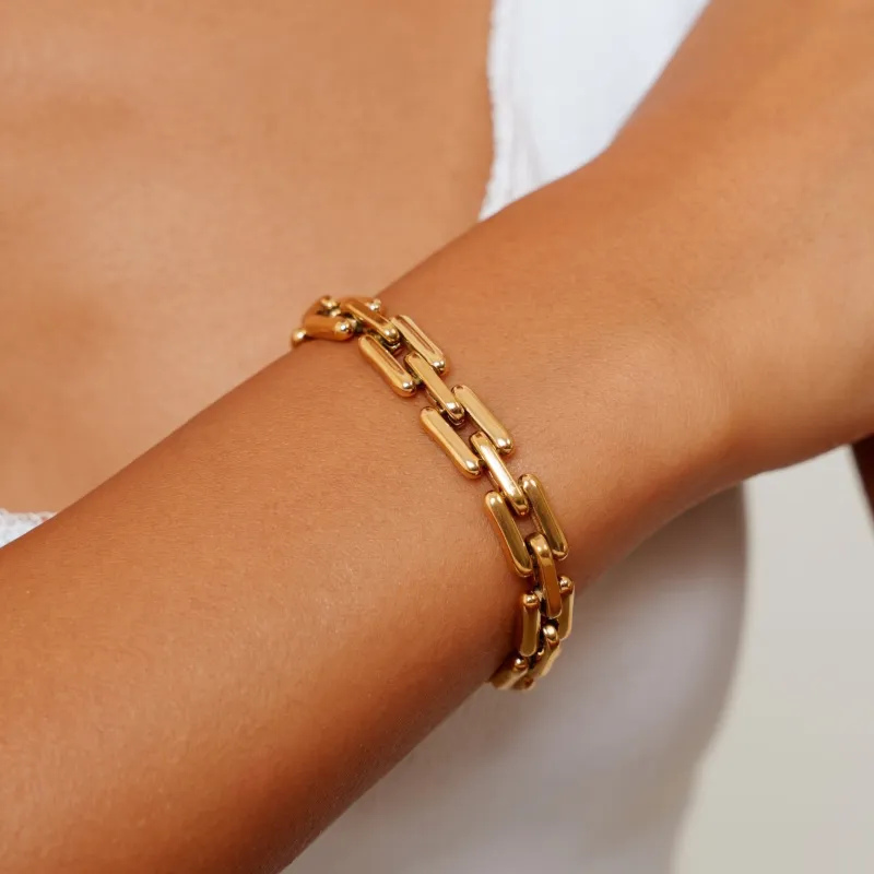 Chunky Chain Bracelet made by Atolea