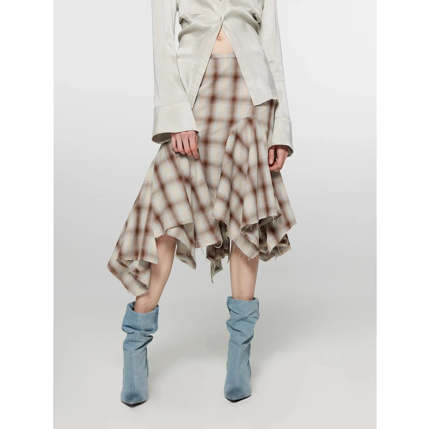 "Freeze Spring" fixed-dye plaid vertical cut irregular A-line skirt for women with spliced raw edge mid-skirt sold by Firelady Fur product image thumbnail 2