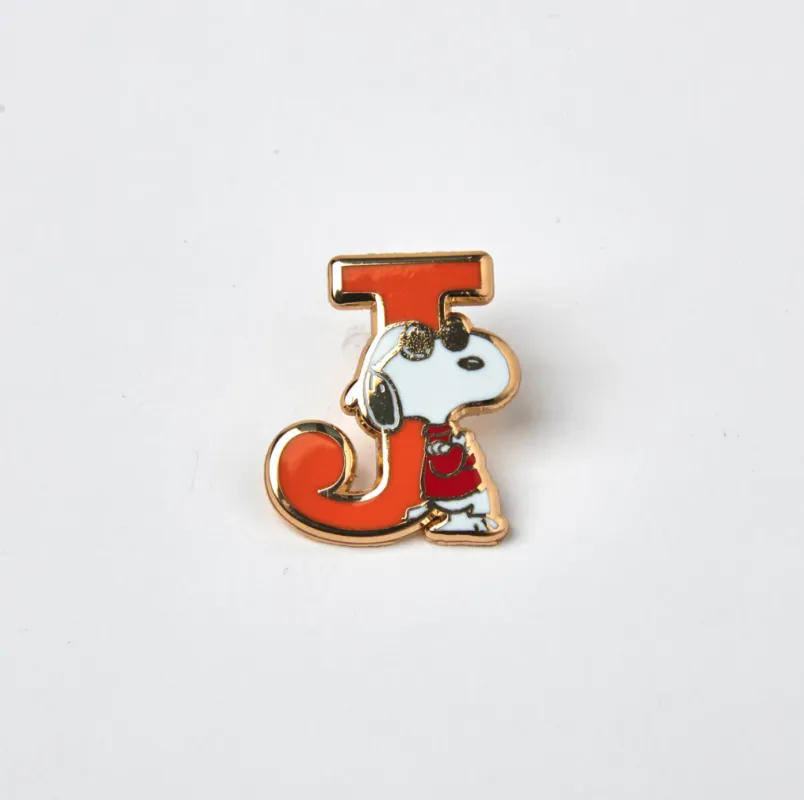 PEANUTS J ALPHABET ENAMEL PIN made by TSPTR