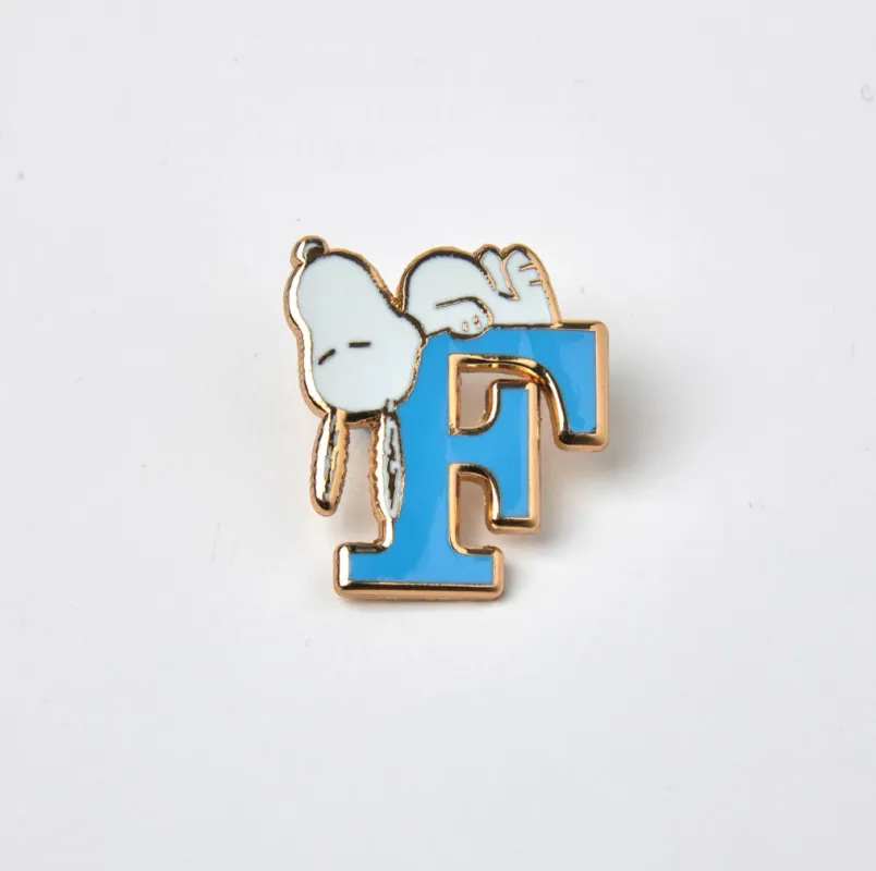 PEANUTS F ALPHABET ENAMEL PIN made by TSPTR