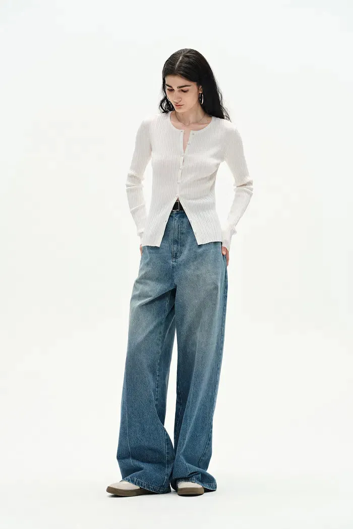 Emma White Fitted Cardigan in Cotton Blend Yarn Knit sold by Fabrique product image thumbnail 3