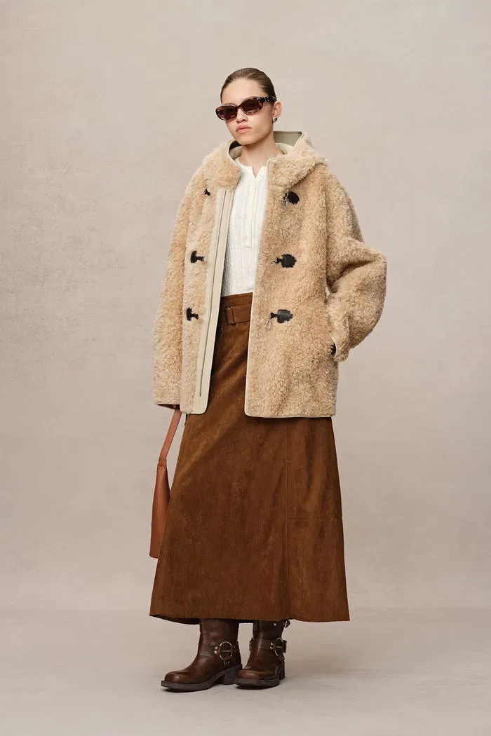 Clémence Semi Oversized Hooded Sherpa Short Coat in Wool Blend sold by Fabrique product image thumbnail 3